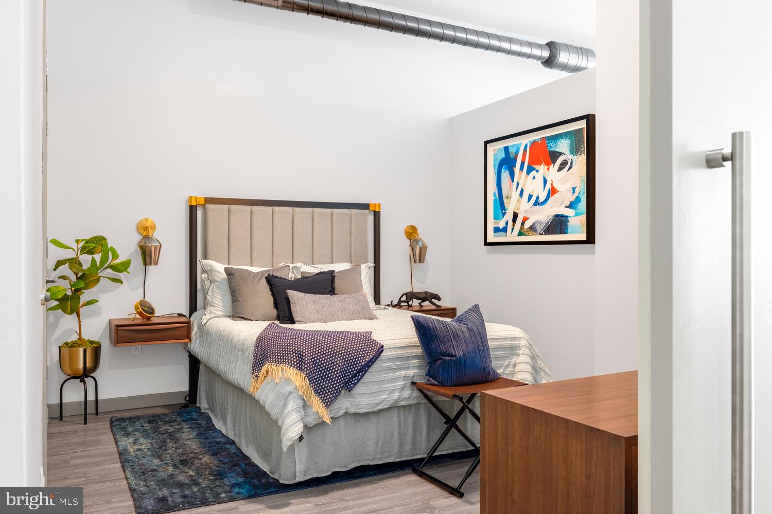 WASHINGTON SQ - Residential Lease