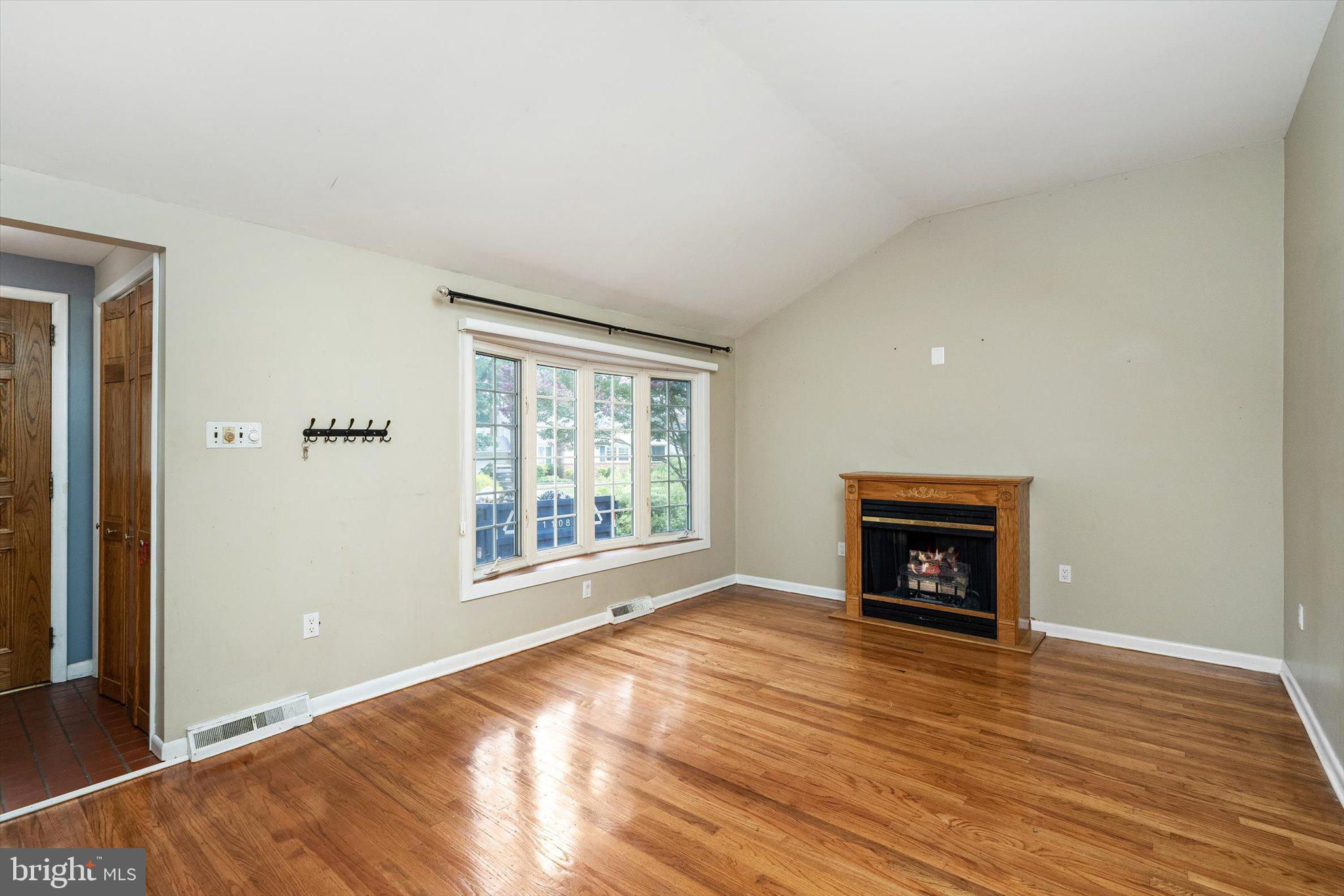 42 CORNELL AVENUE