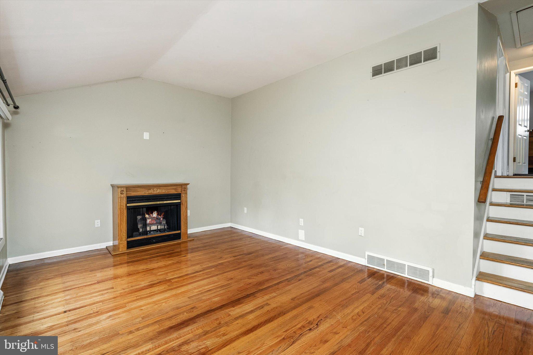 42 CORNELL AVENUE