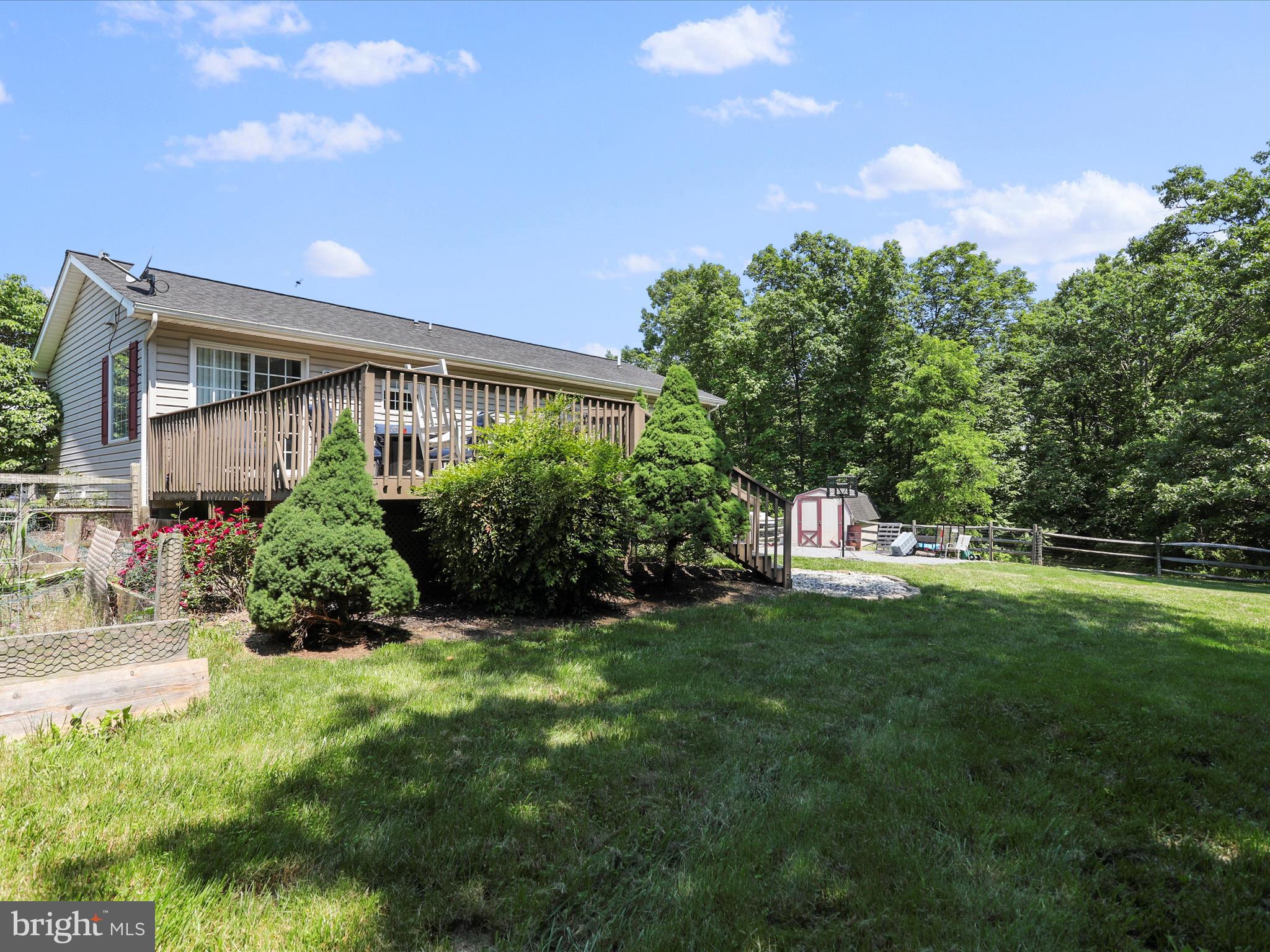 WHITE OAKS - Residential