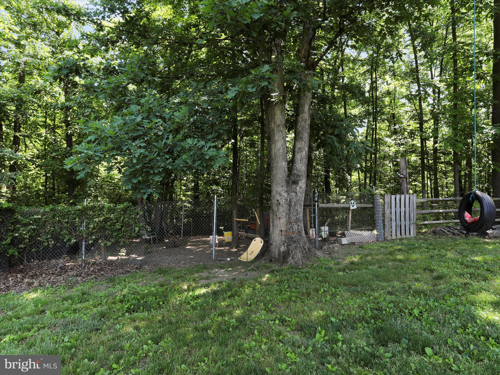 WHITE OAKS - Residential