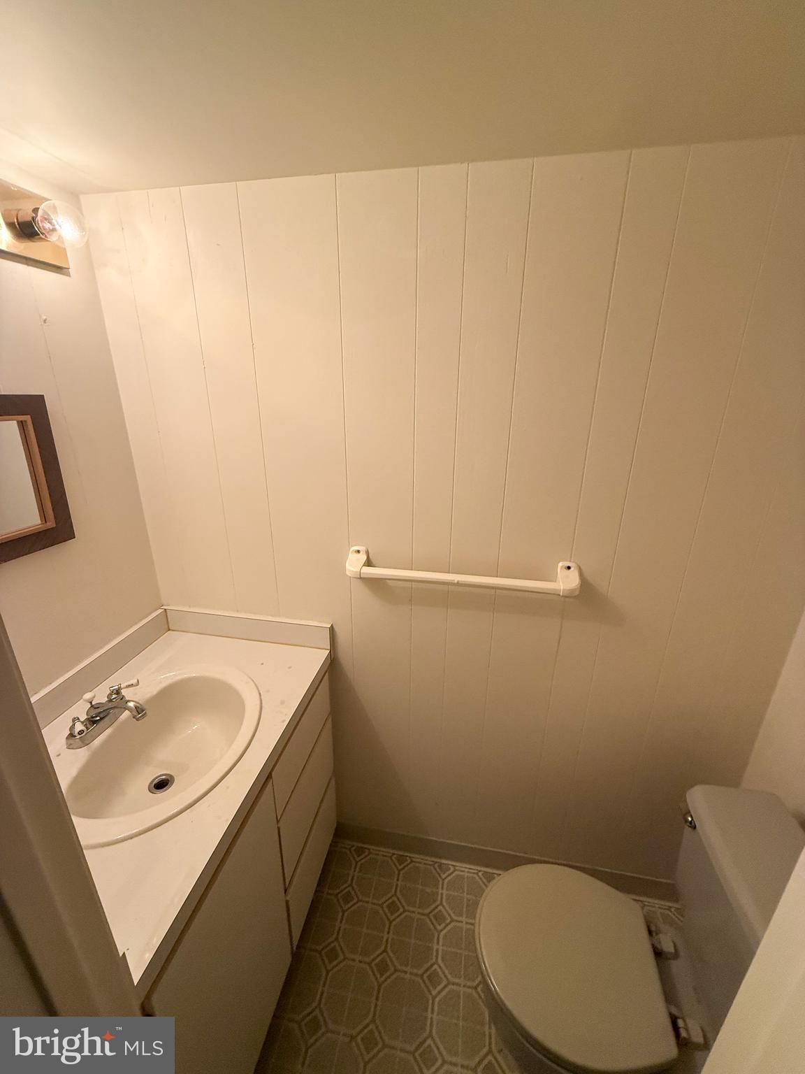 FAIRBROOK - Residential Lease