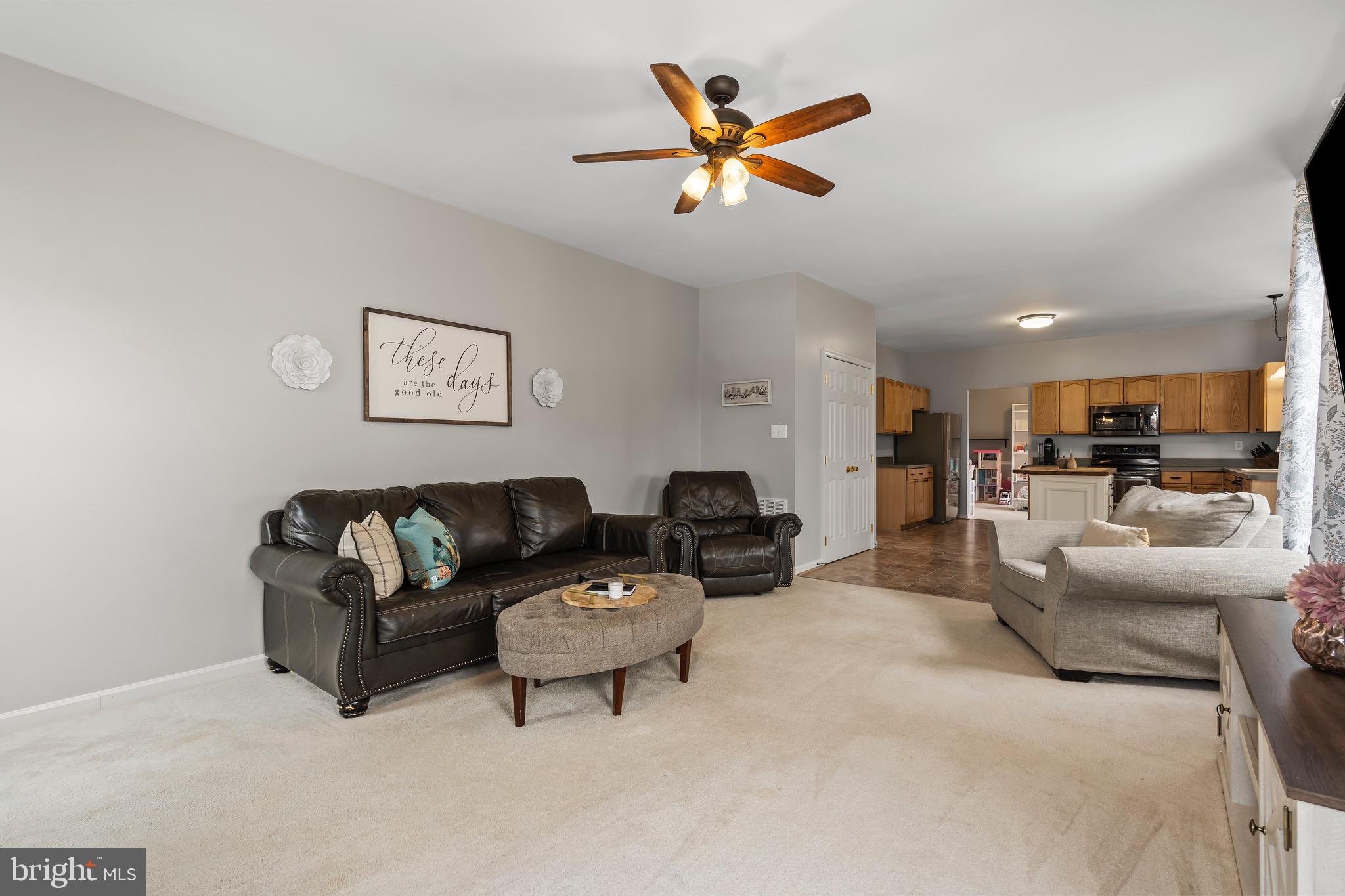 LOCUST HILL - Residential