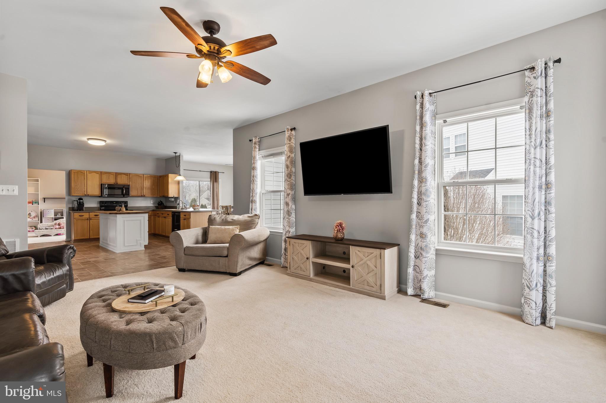 LOCUST HILL - Residential