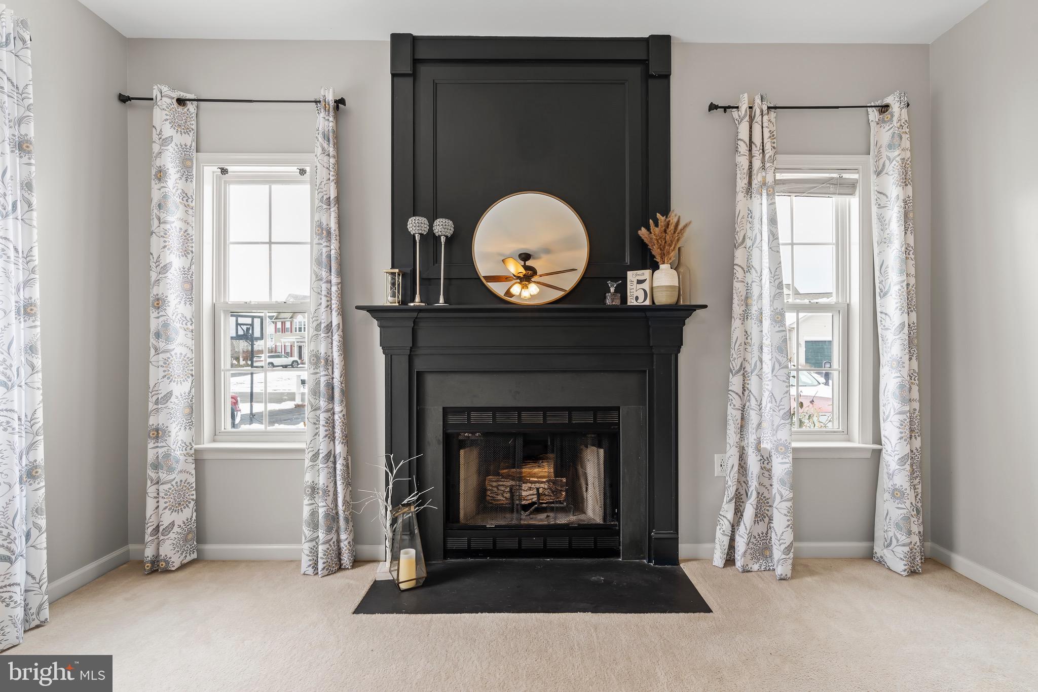 LOCUST HILL - Residential