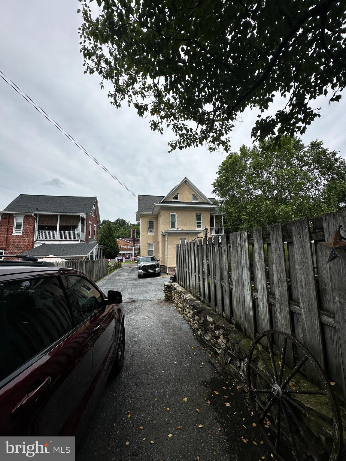 Property photo 4