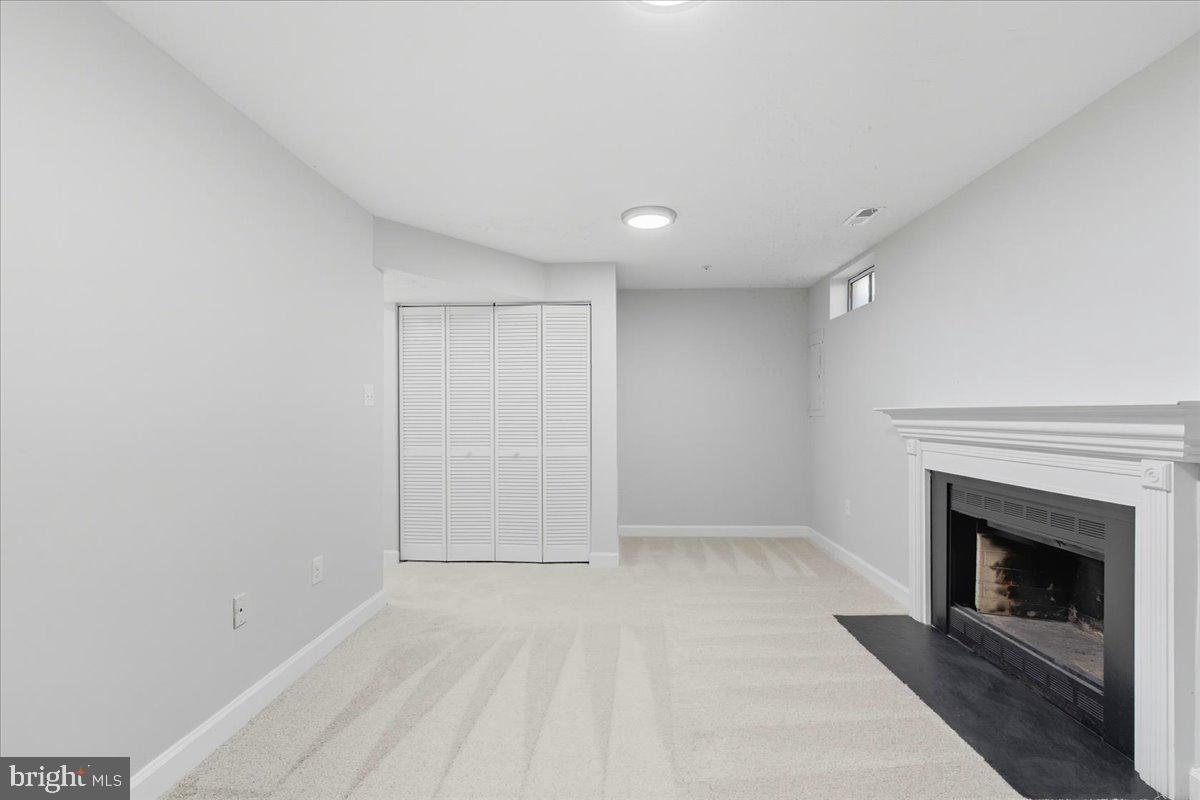 PENNSYLVANIA PLACE - Residential