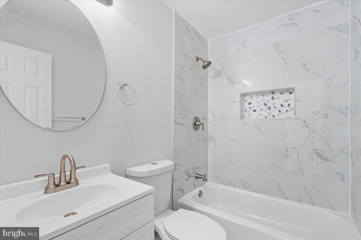 PENNSYLVANIA PLACE - Residential