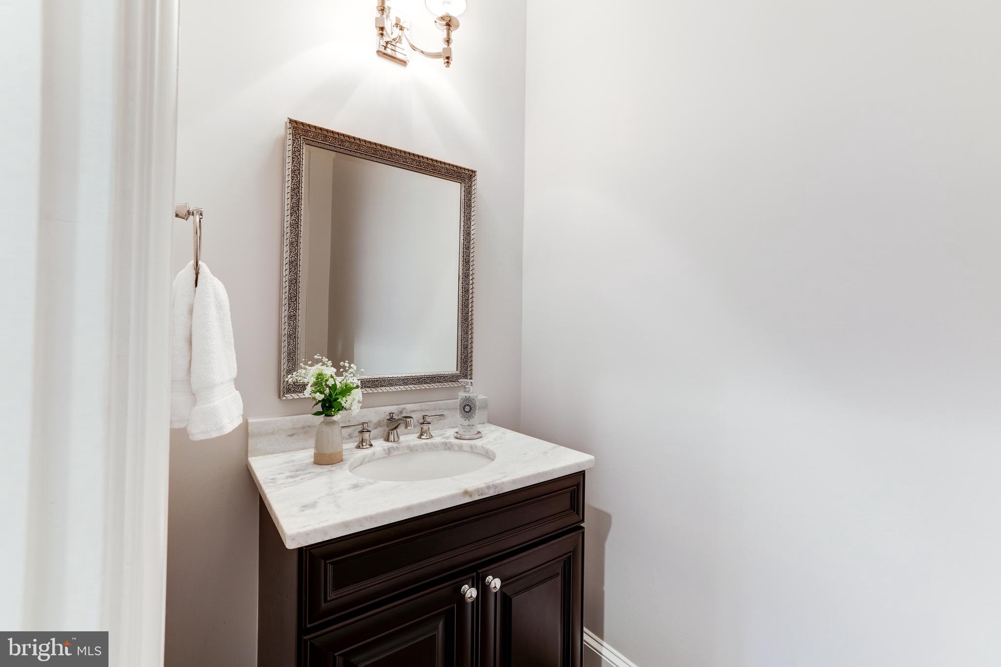 EL NIDO ESTATES - Residential