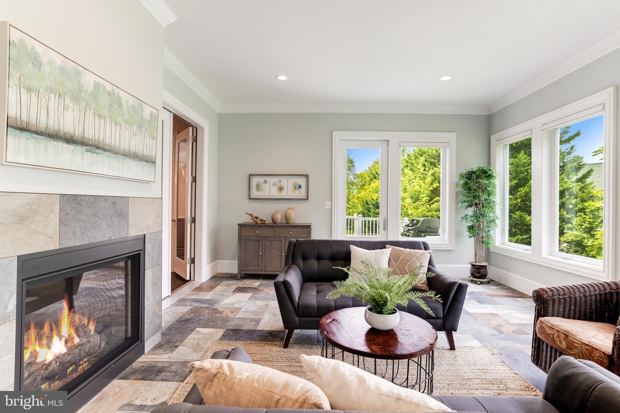 EL NIDO ESTATES - Residential