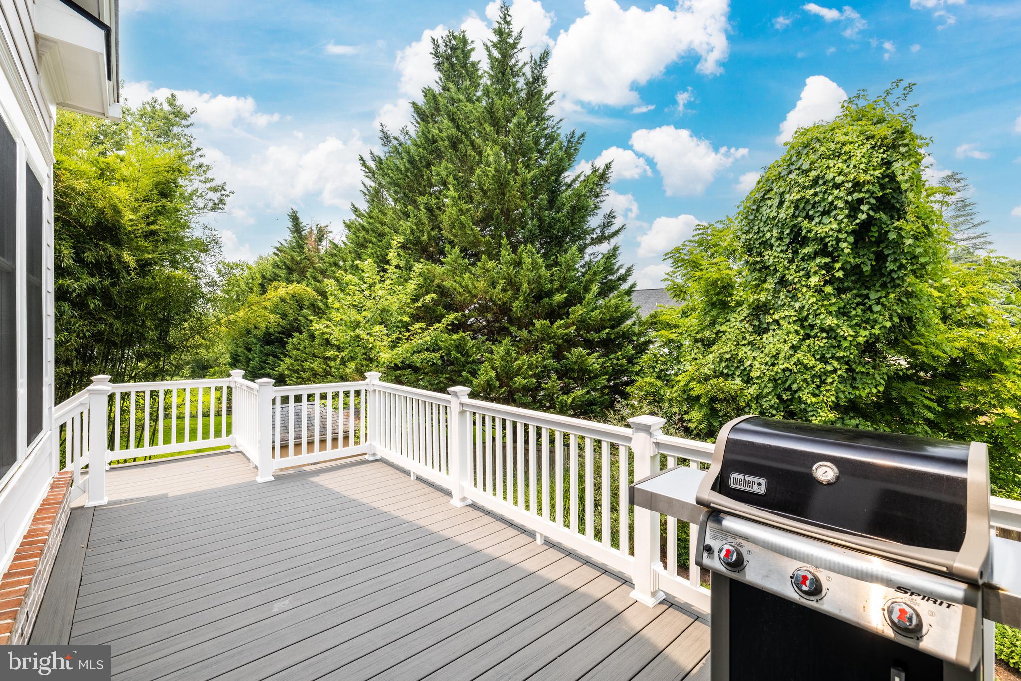 EL NIDO ESTATES - Residential