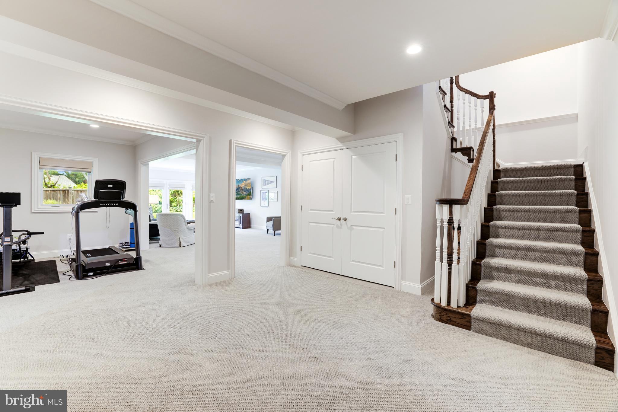 EL NIDO ESTATES - Residential