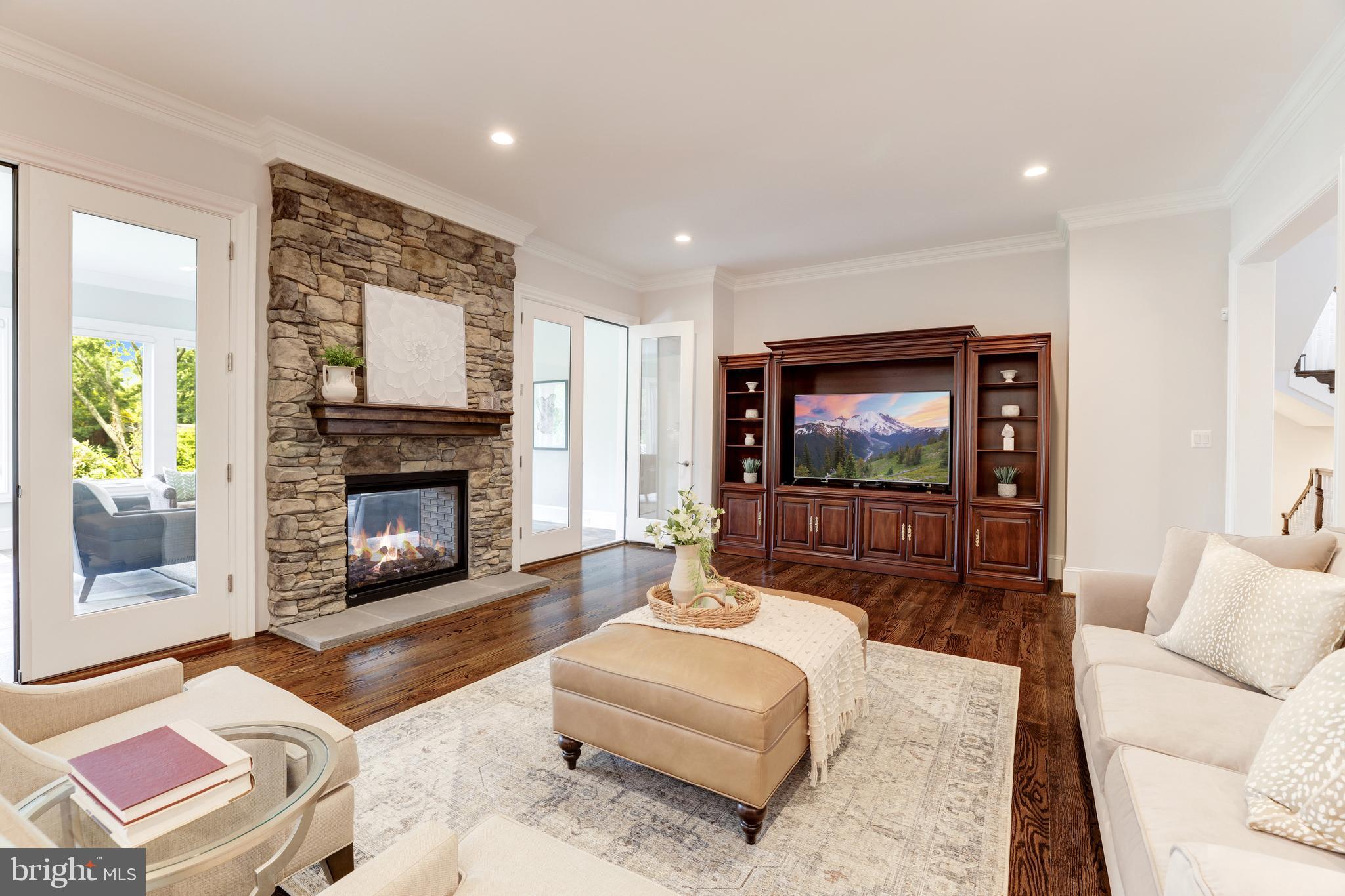 EL NIDO ESTATES - Residential