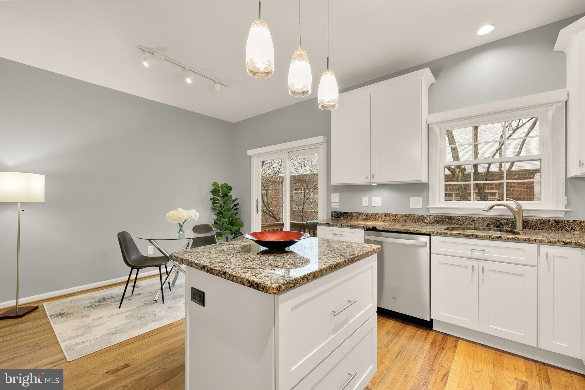 HIGHGATE - Residential