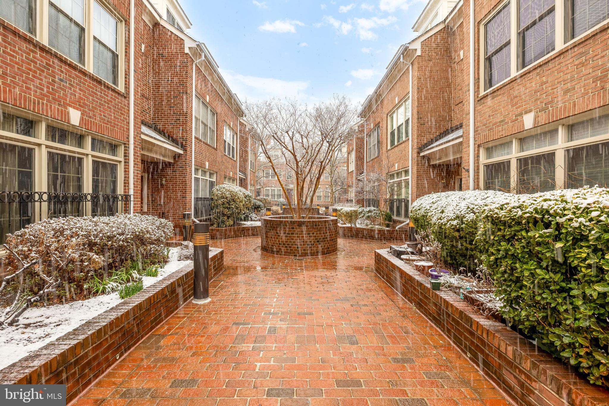 HIGHGATE - Residential