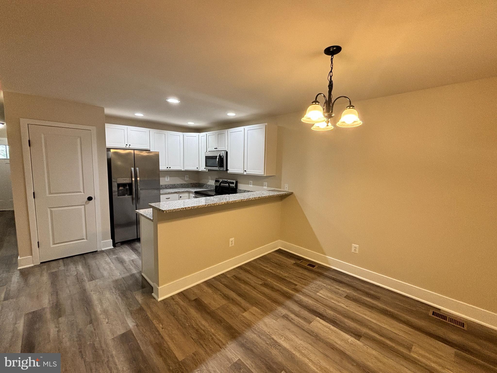 GLEBE HARBOR - Residential