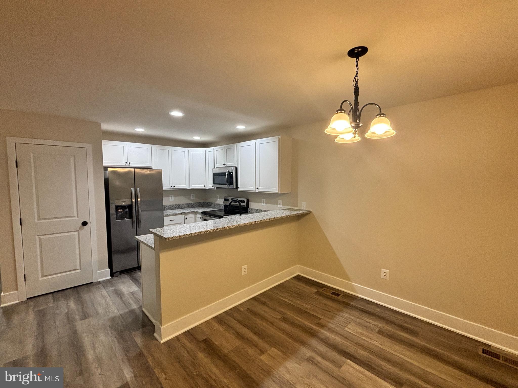 GLEBE HARBOR - Residential