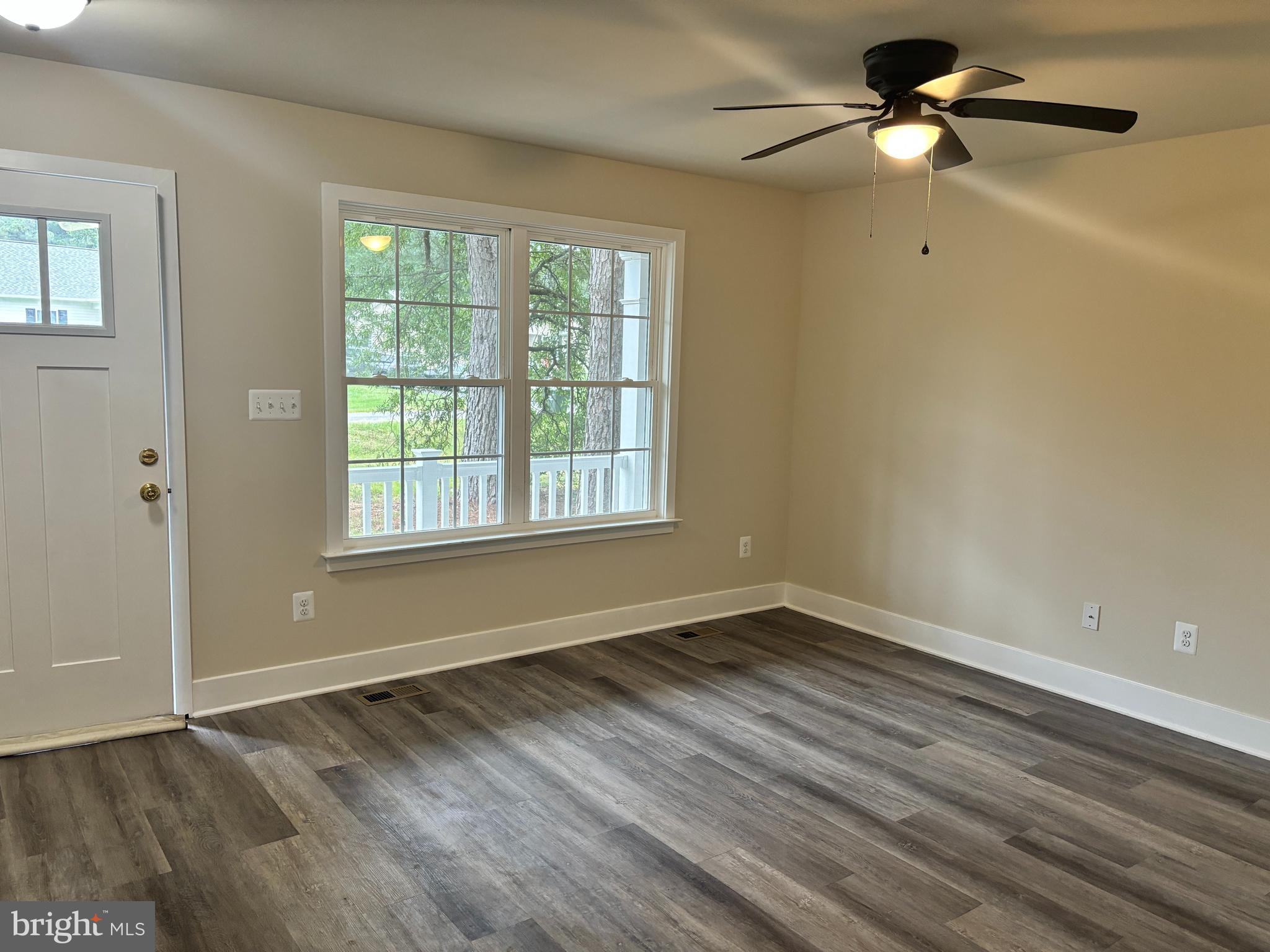 GLEBE HARBOR - Residential