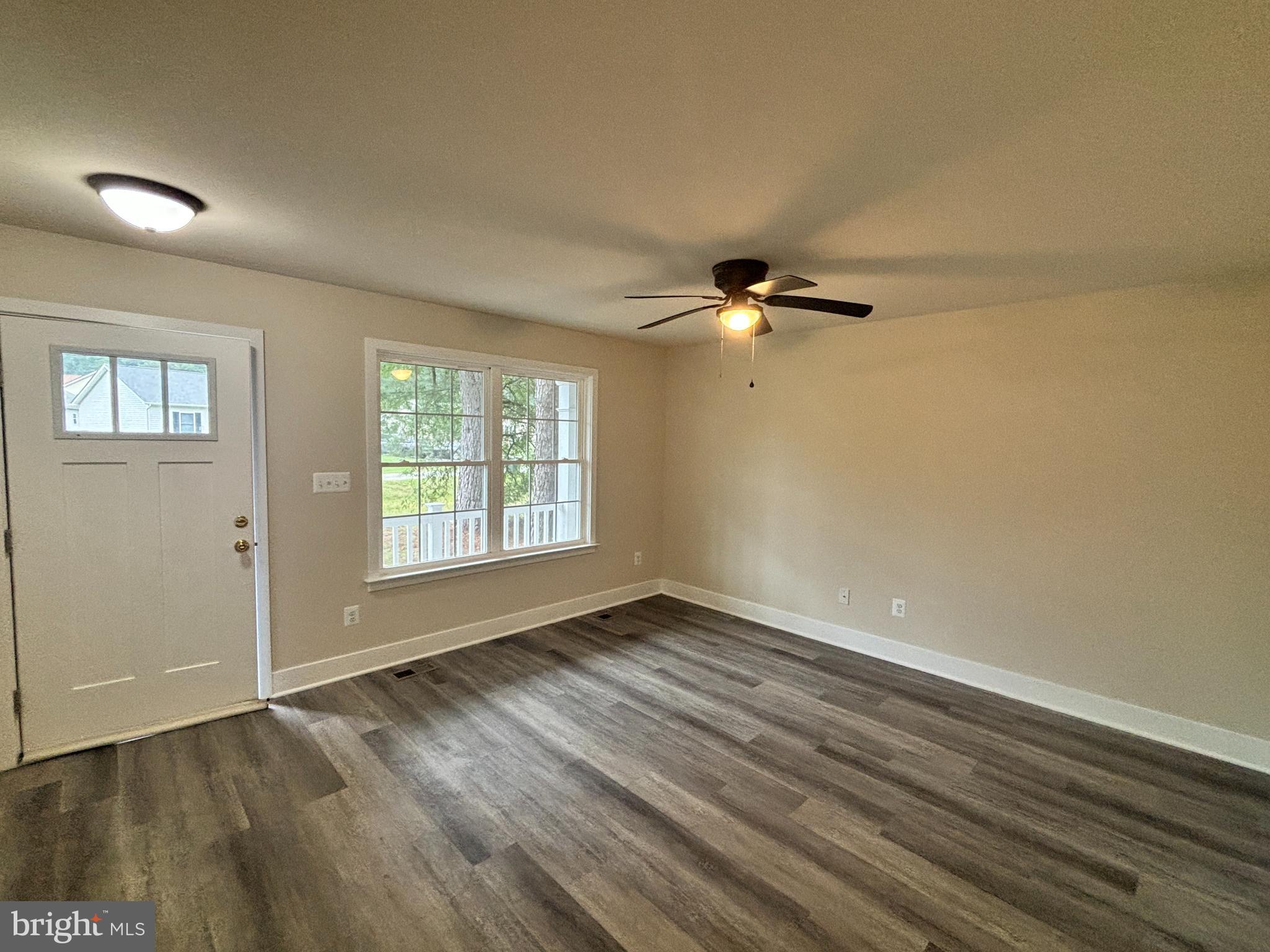 GLEBE HARBOR - Residential