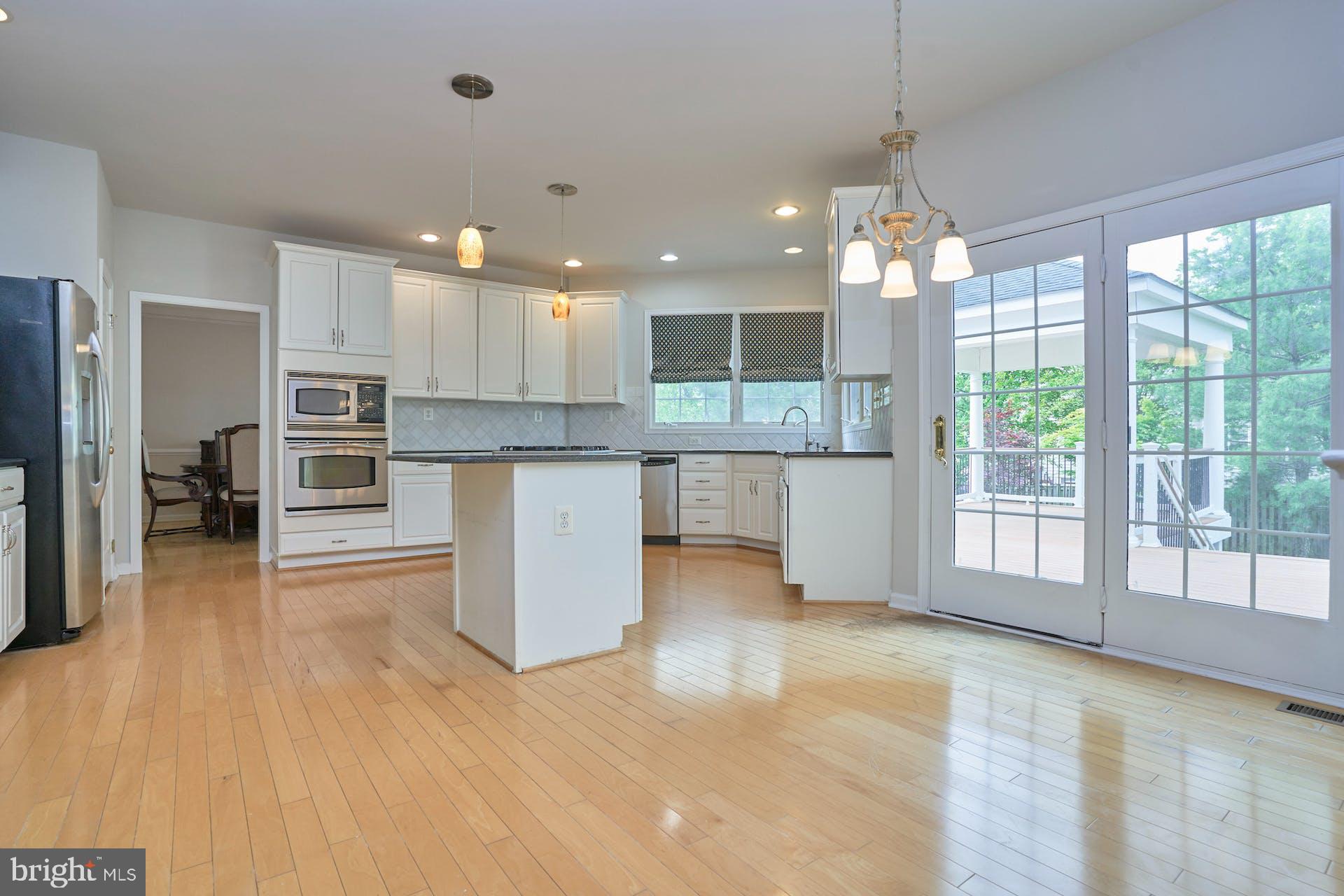 LOUDOUN VALLEY ESTATES 2 - Residential