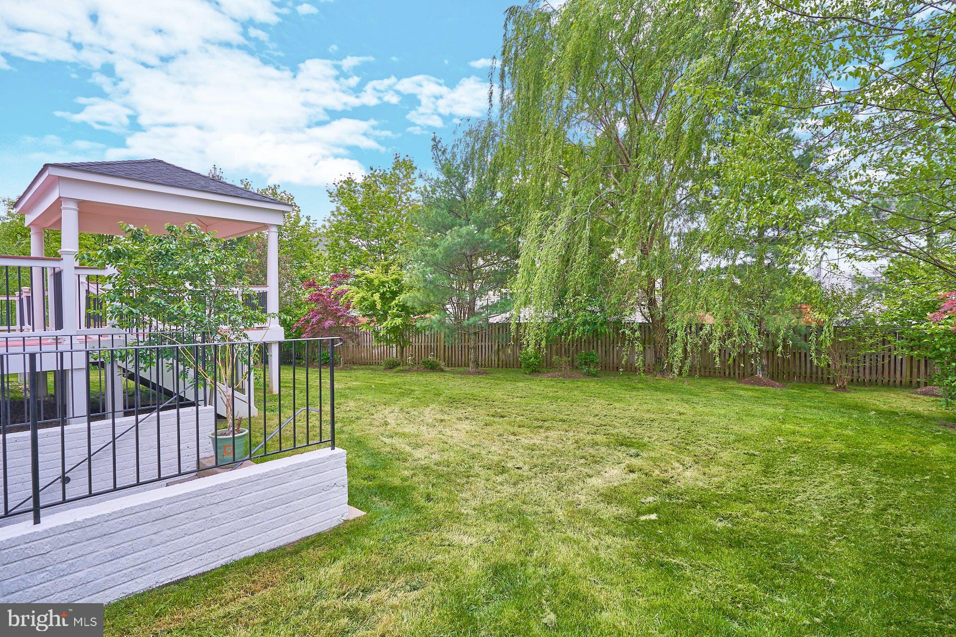 LOUDOUN VALLEY ESTATES 2 - Residential