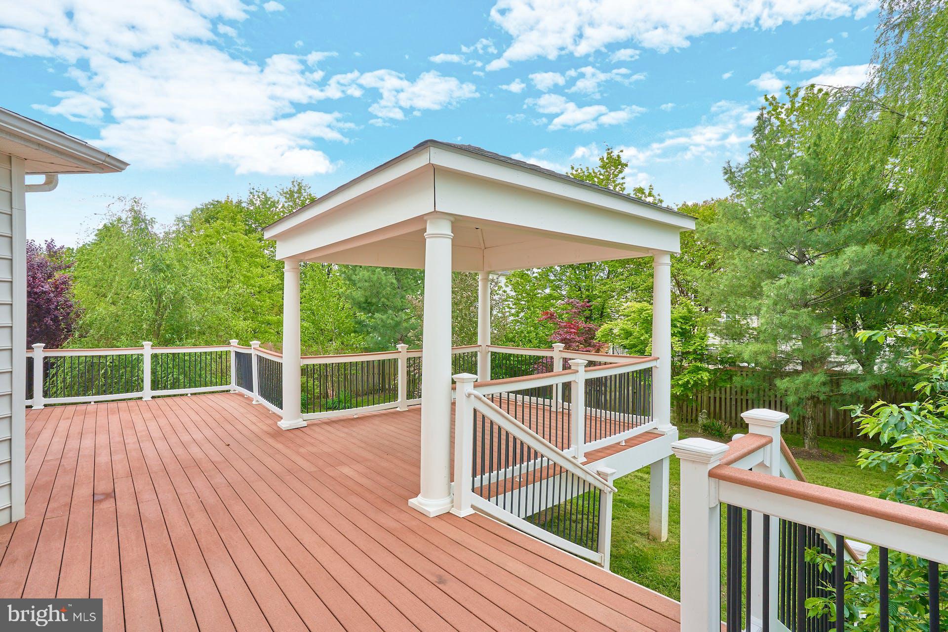 LOUDOUN VALLEY ESTATES 2 - Residential