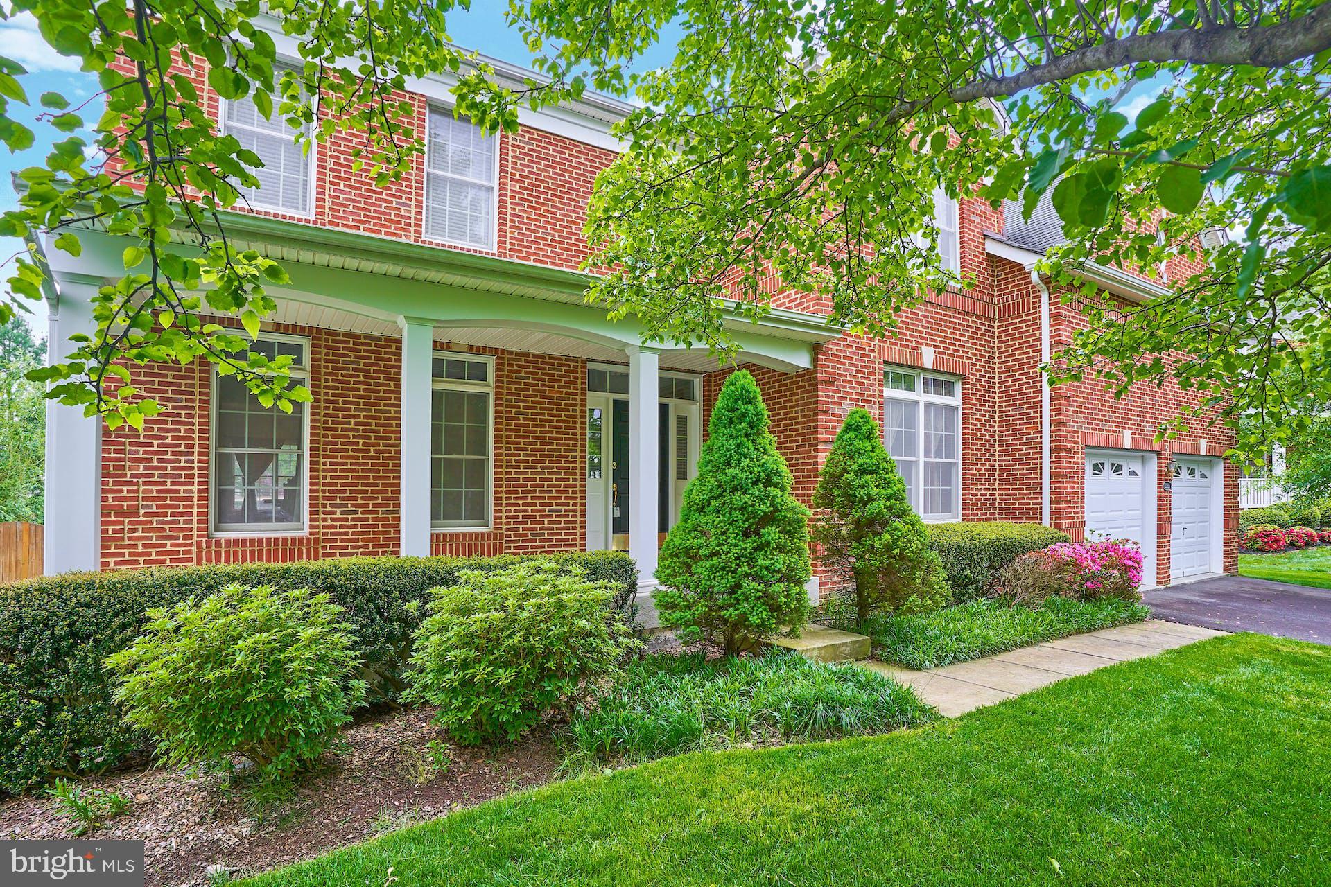 LOUDOUN VALLEY ESTATES 2 - Residential