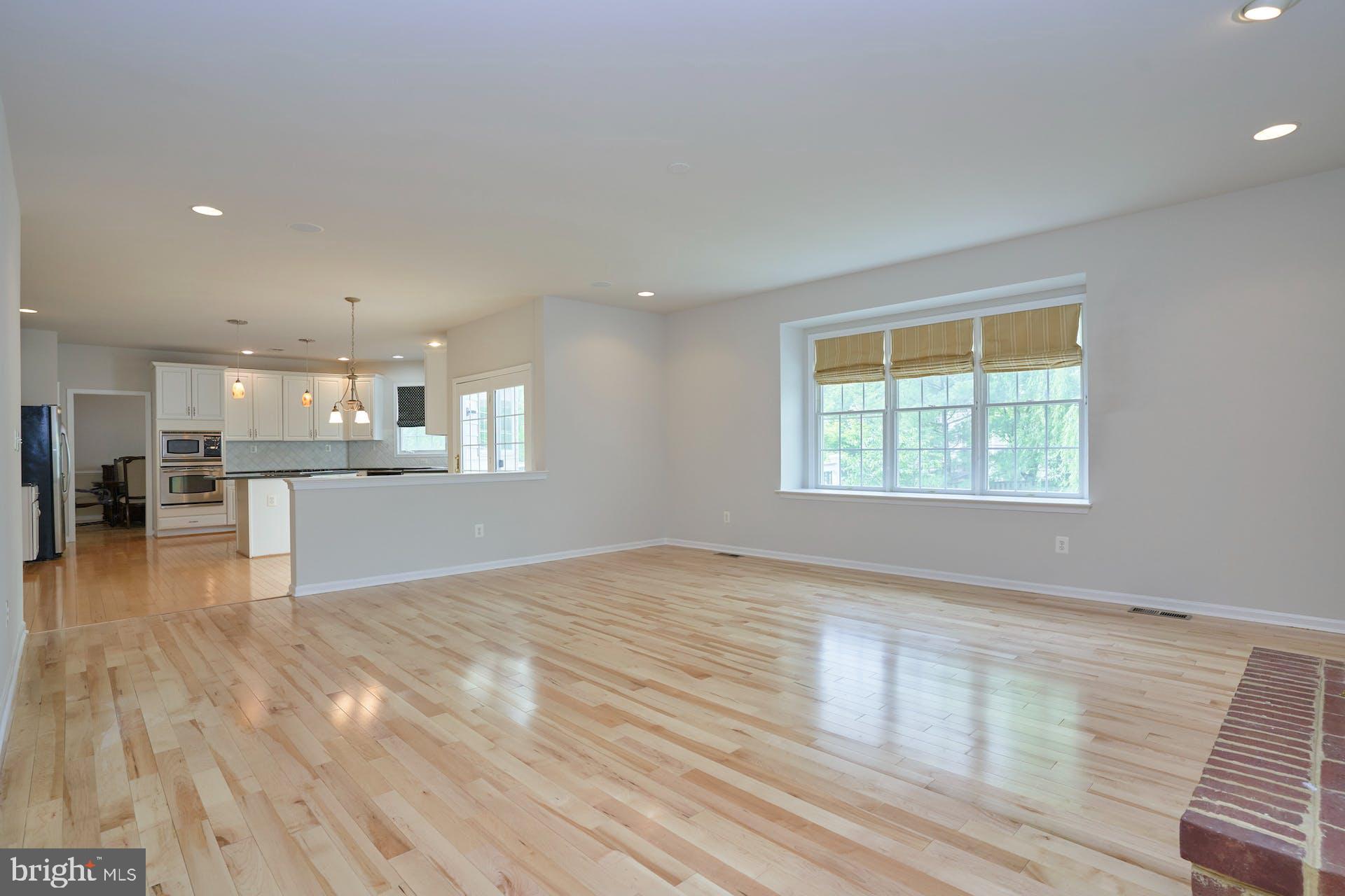 LOUDOUN VALLEY ESTATES 2 - Residential