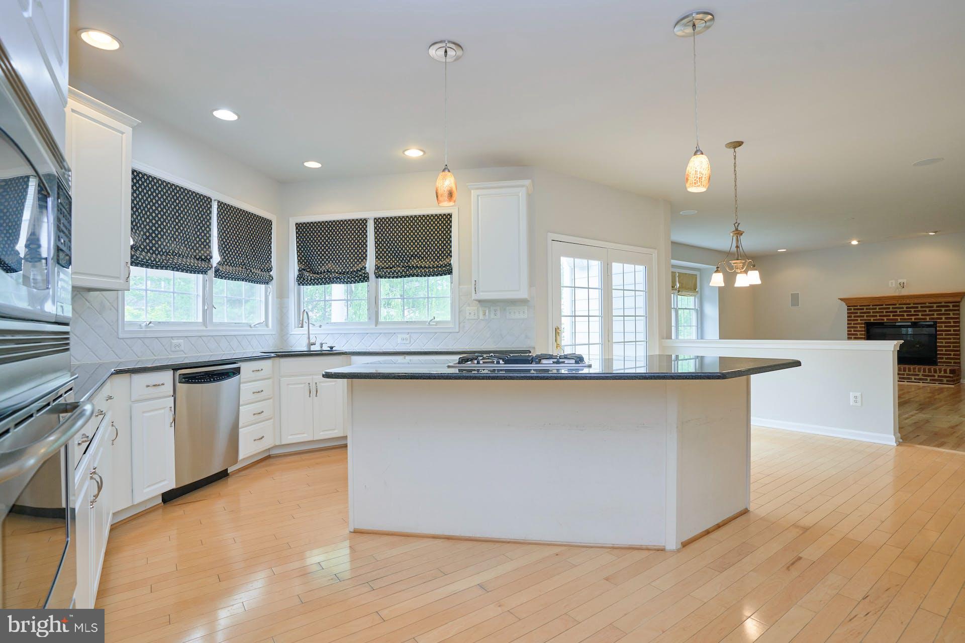 LOUDOUN VALLEY ESTATES 2 - Residential