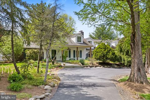 Homes For Sale - 65 Covered Bridge Road<br/> NEW HOPE, PA 18938