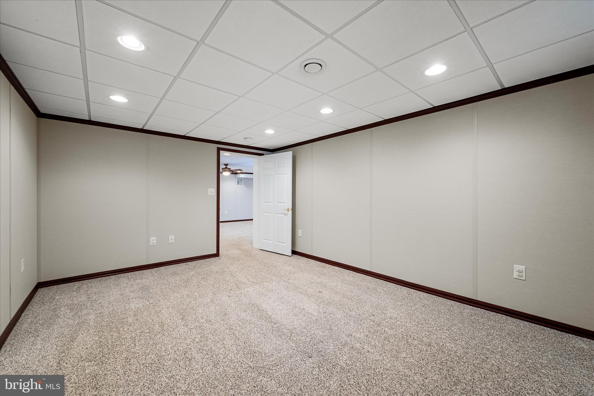 REGENCY AT DOMINION VALLEY - Residential