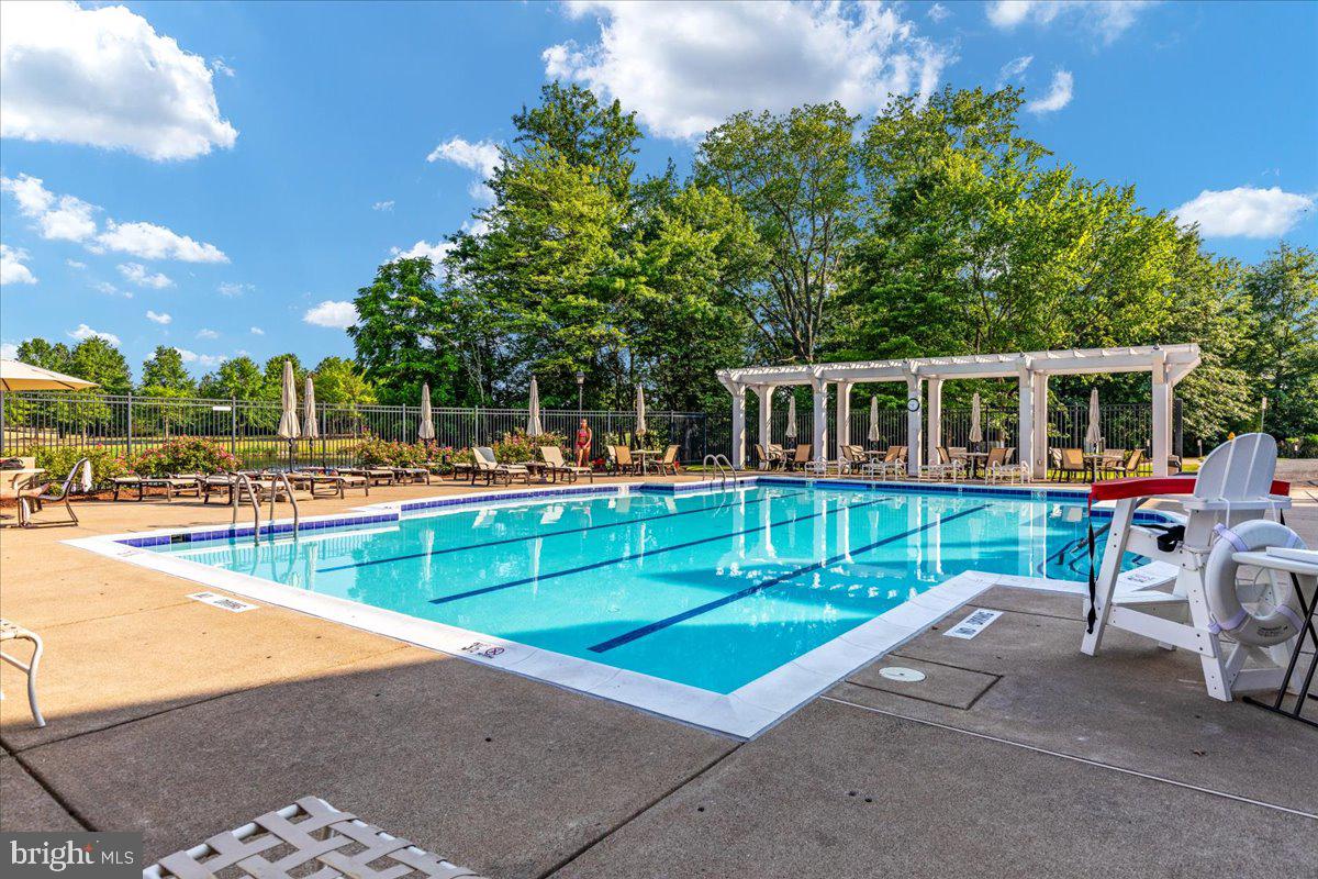 REGENCY AT DOMINION VALLEY - Residential