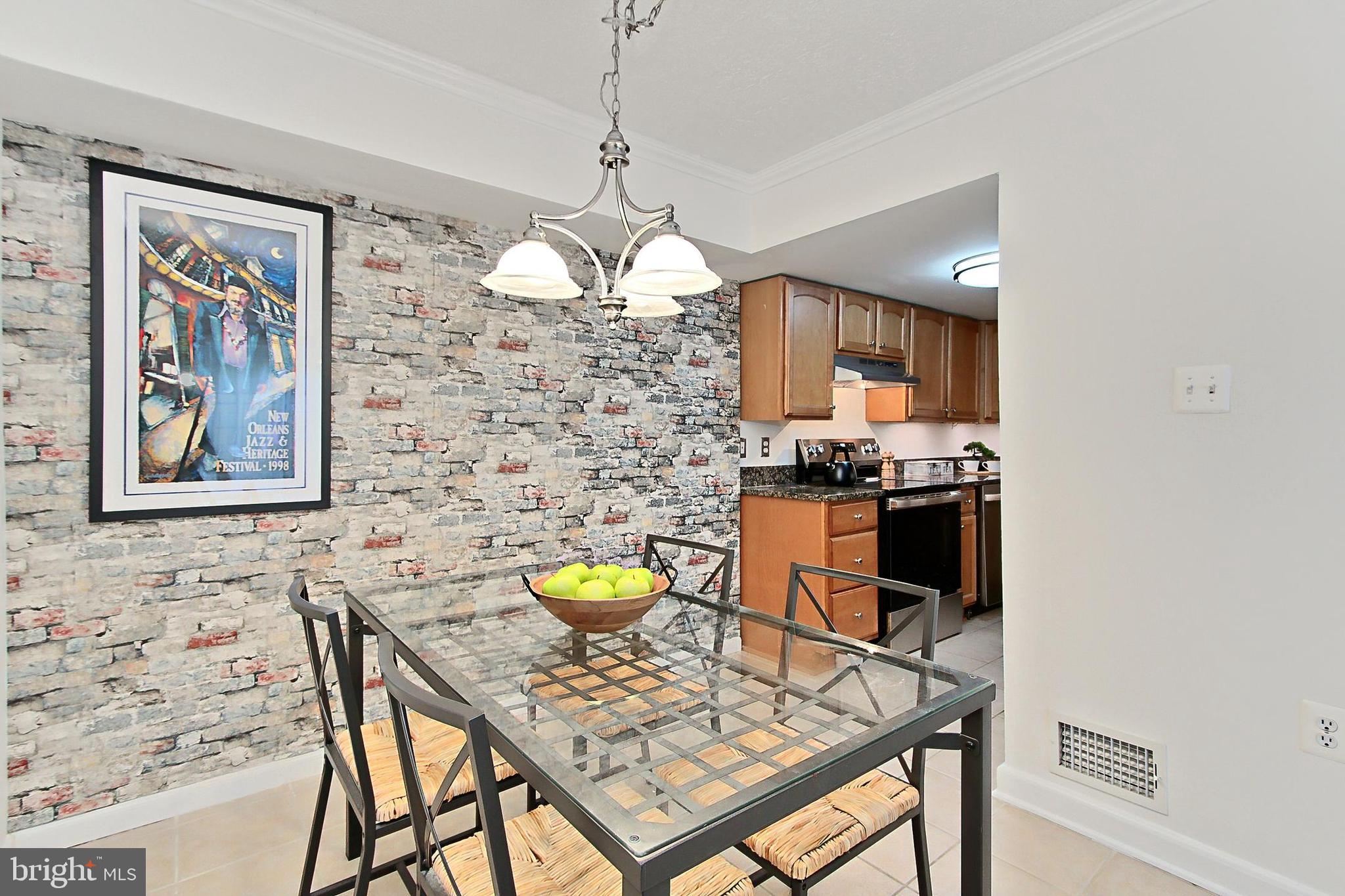 WINTER HILL - Residential