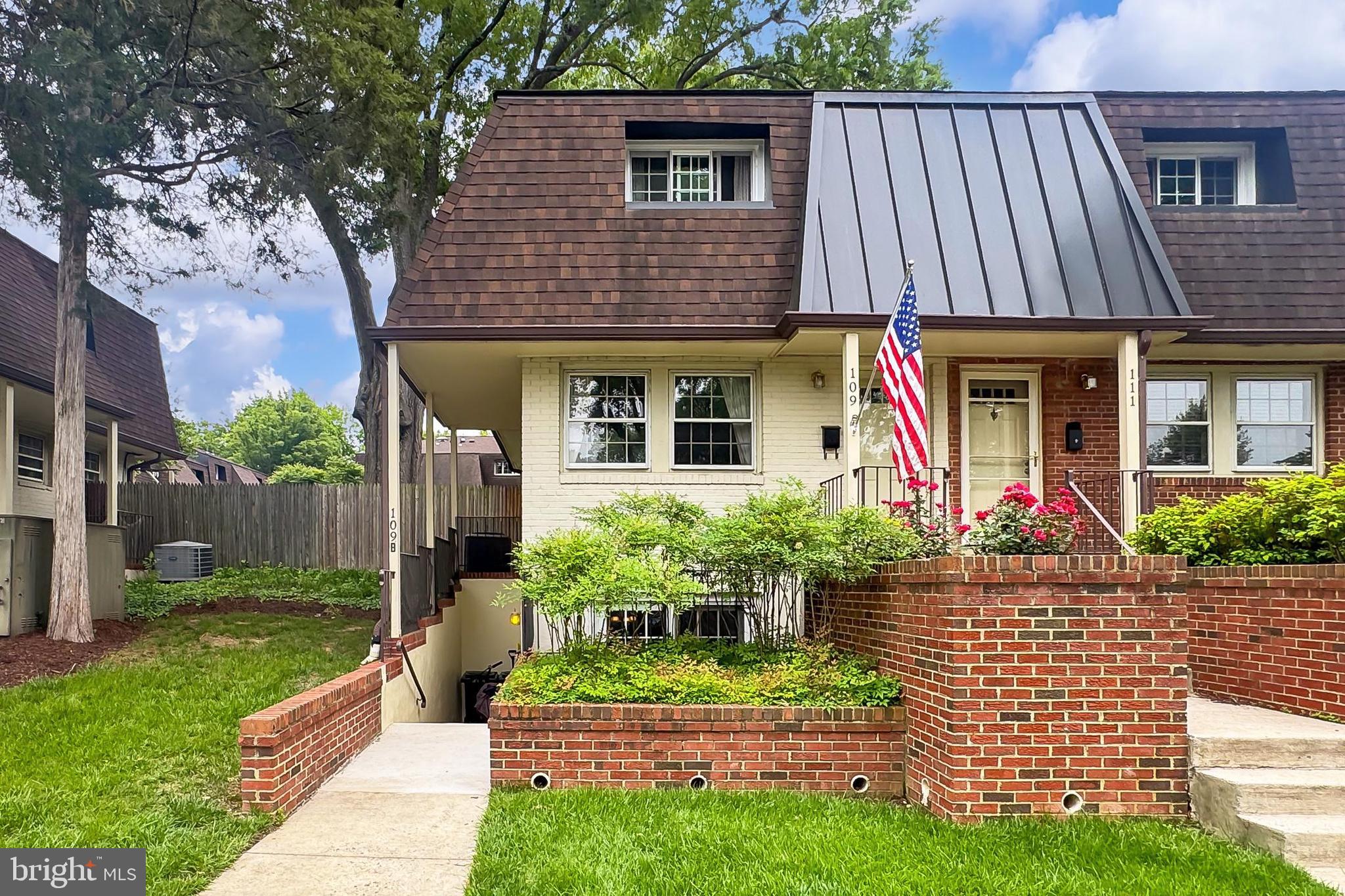 109 S VIRGINIA AVENUE 471-G