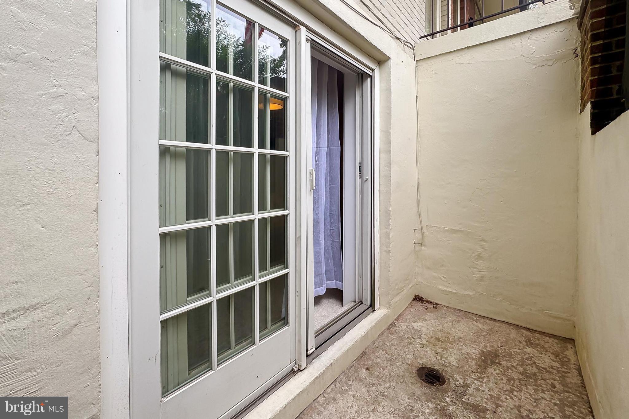 WINTER HILL - Residential