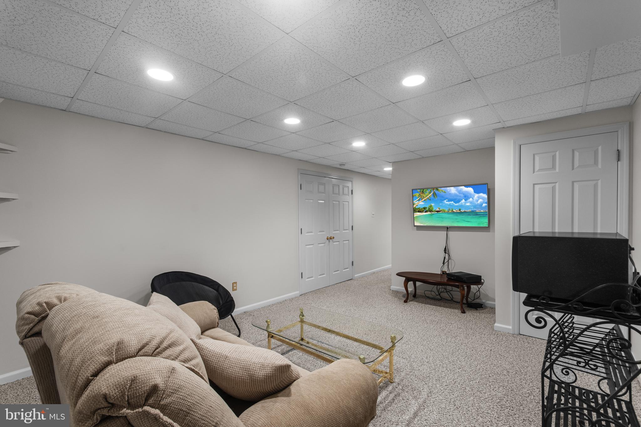 NEW HAVEN - Residential