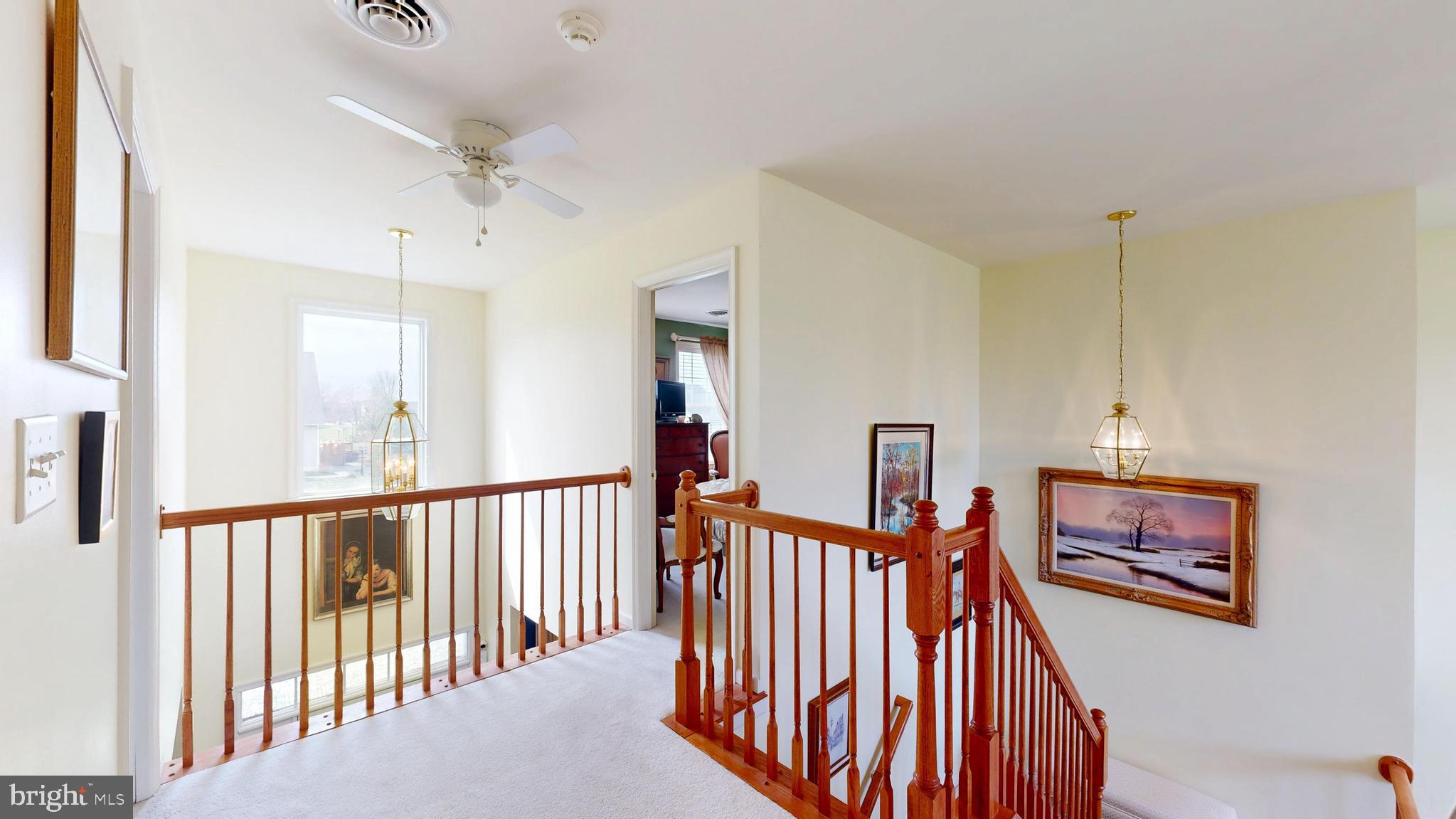 JONATHANS LANDING - Residential