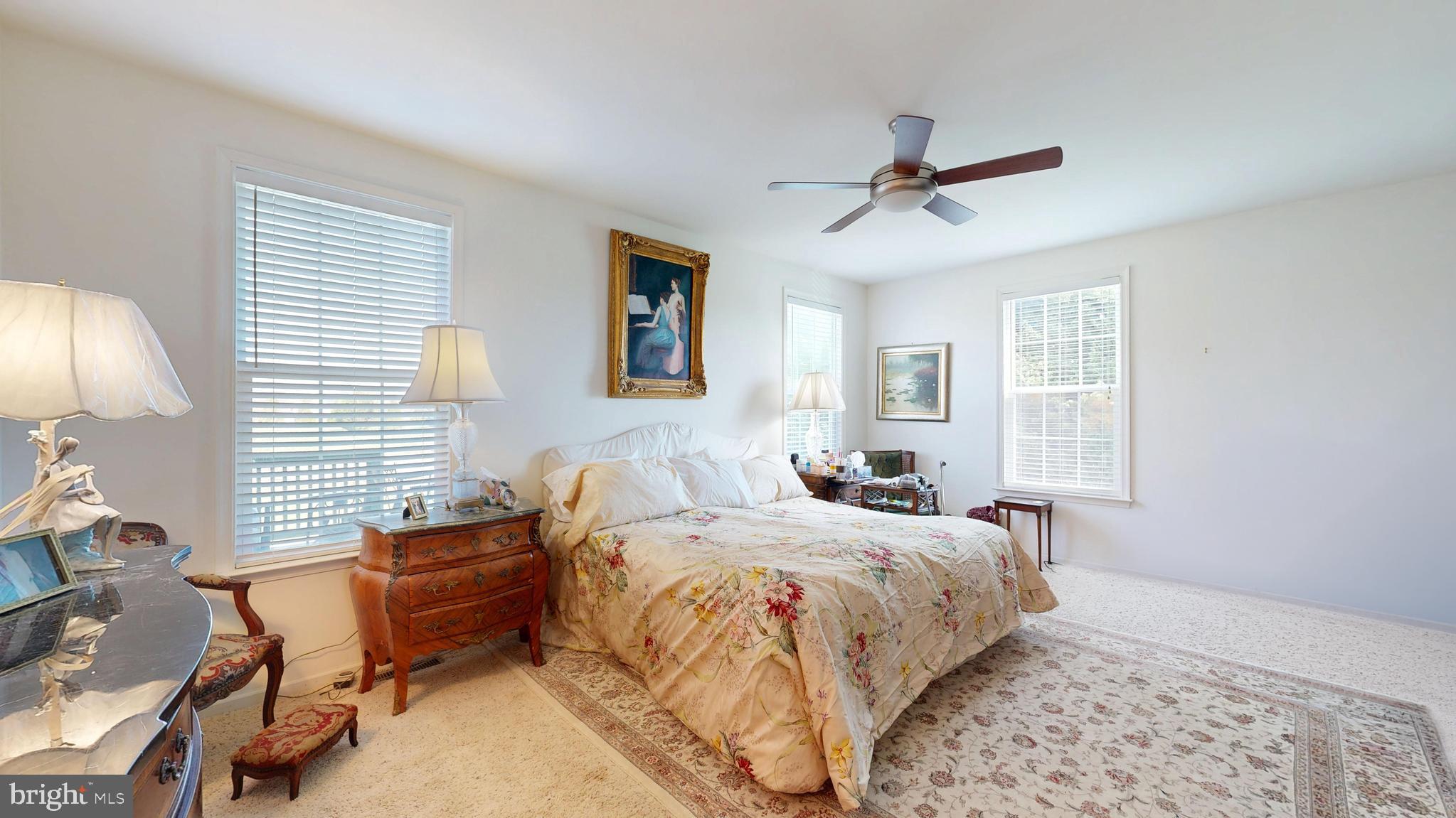 JONATHANS LANDING - Residential