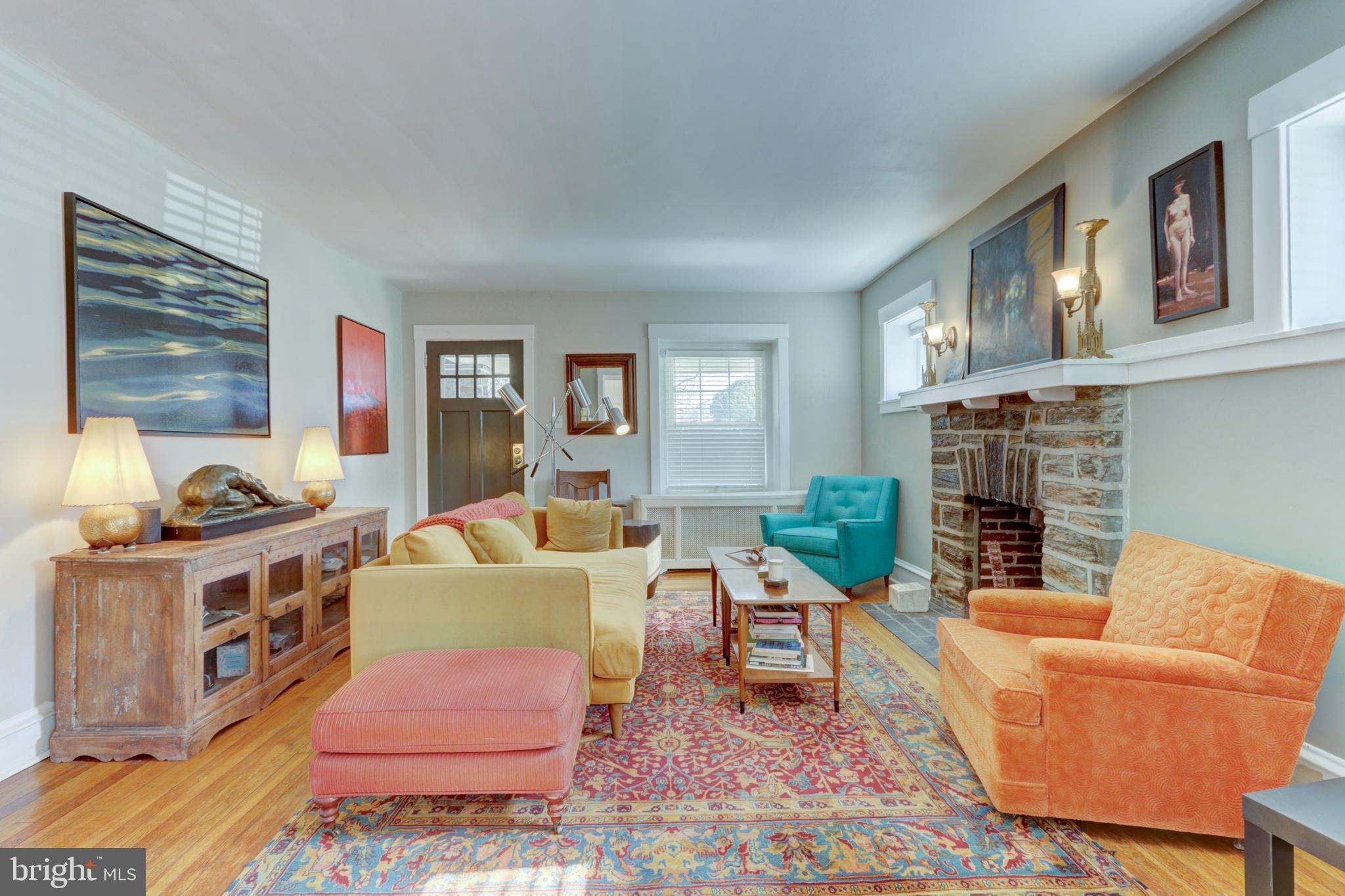 ROXBOROUGH - Residential