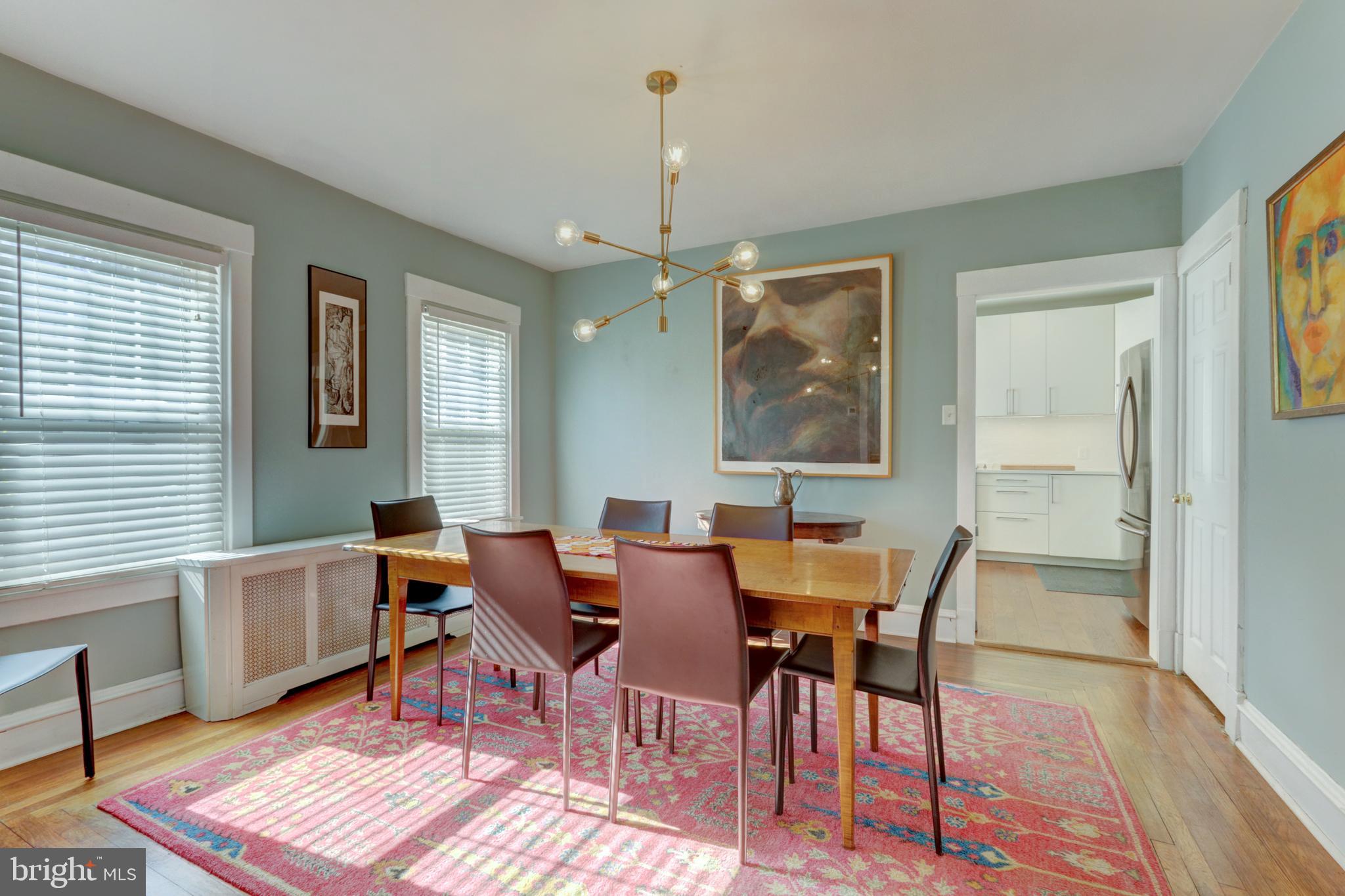 ROXBOROUGH - Residential