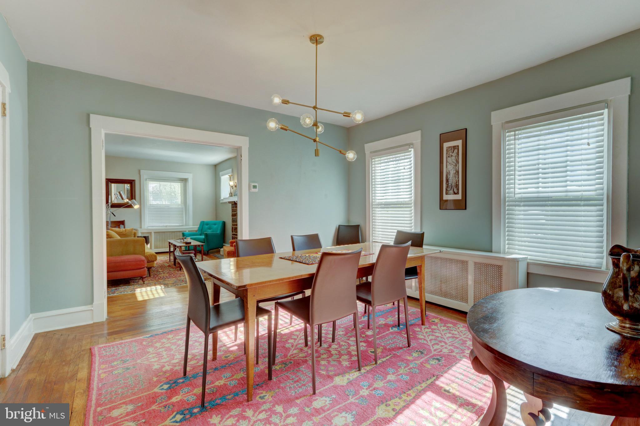 ROXBOROUGH - Residential