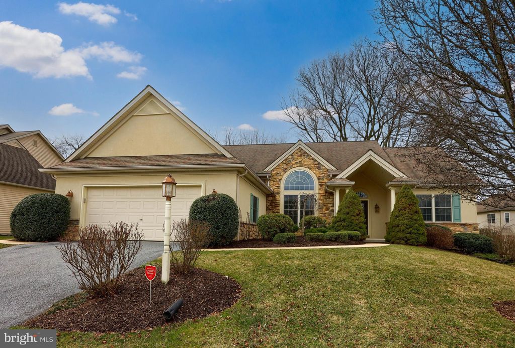 Photo of 107 KILGANNON LN, LANCASTER, PA 17603 (MLS # PALA2031076)