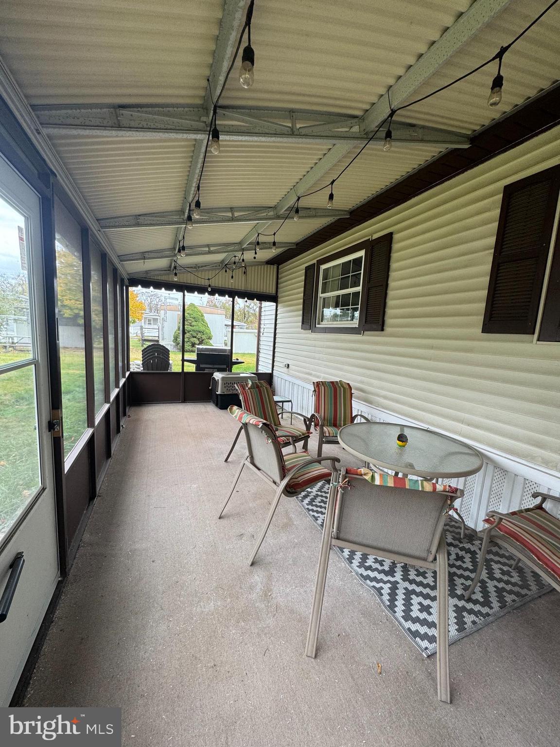 PENNWOOD CROSSING - Residential