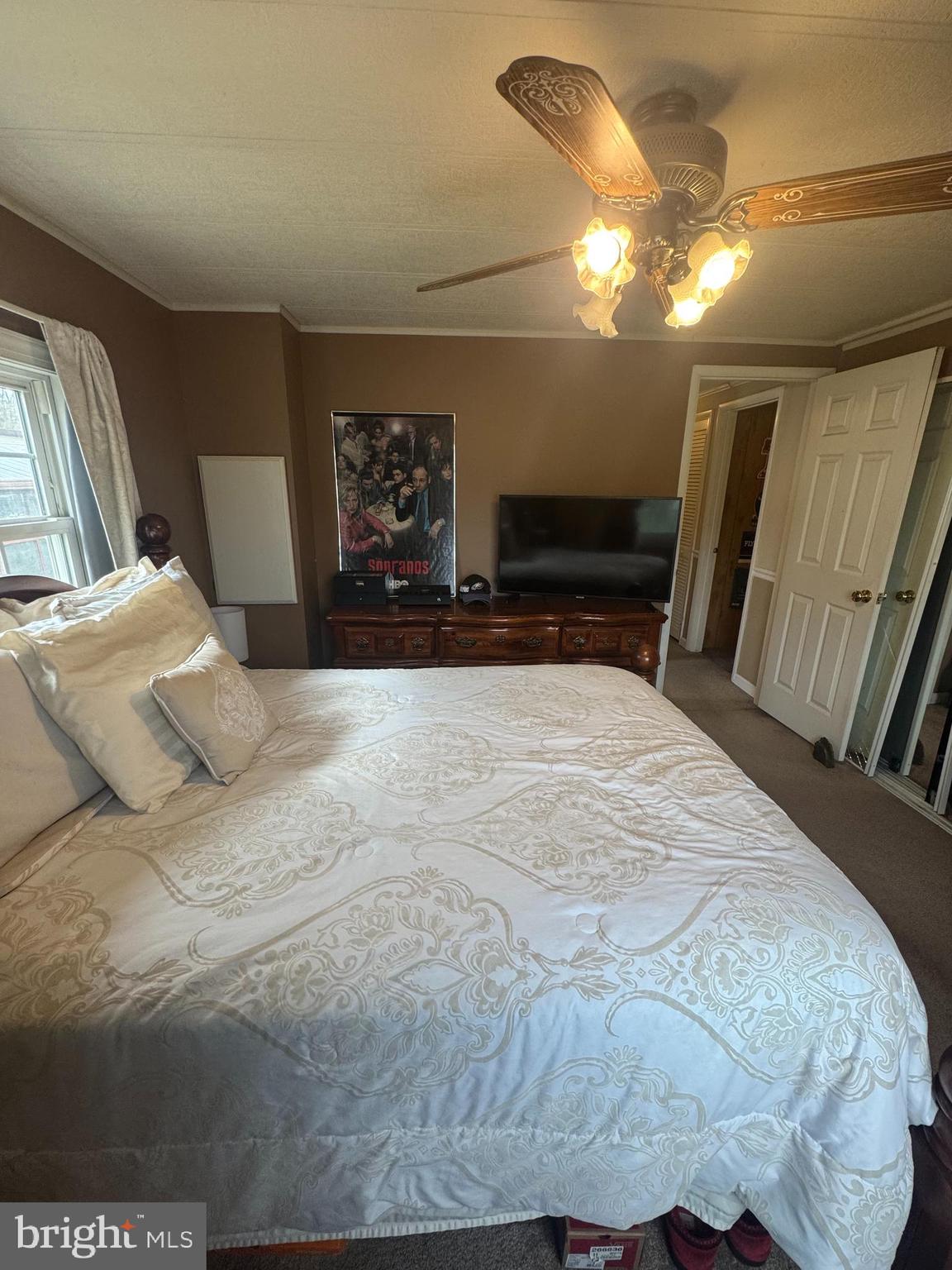 PENNWOOD CROSSING - Residential