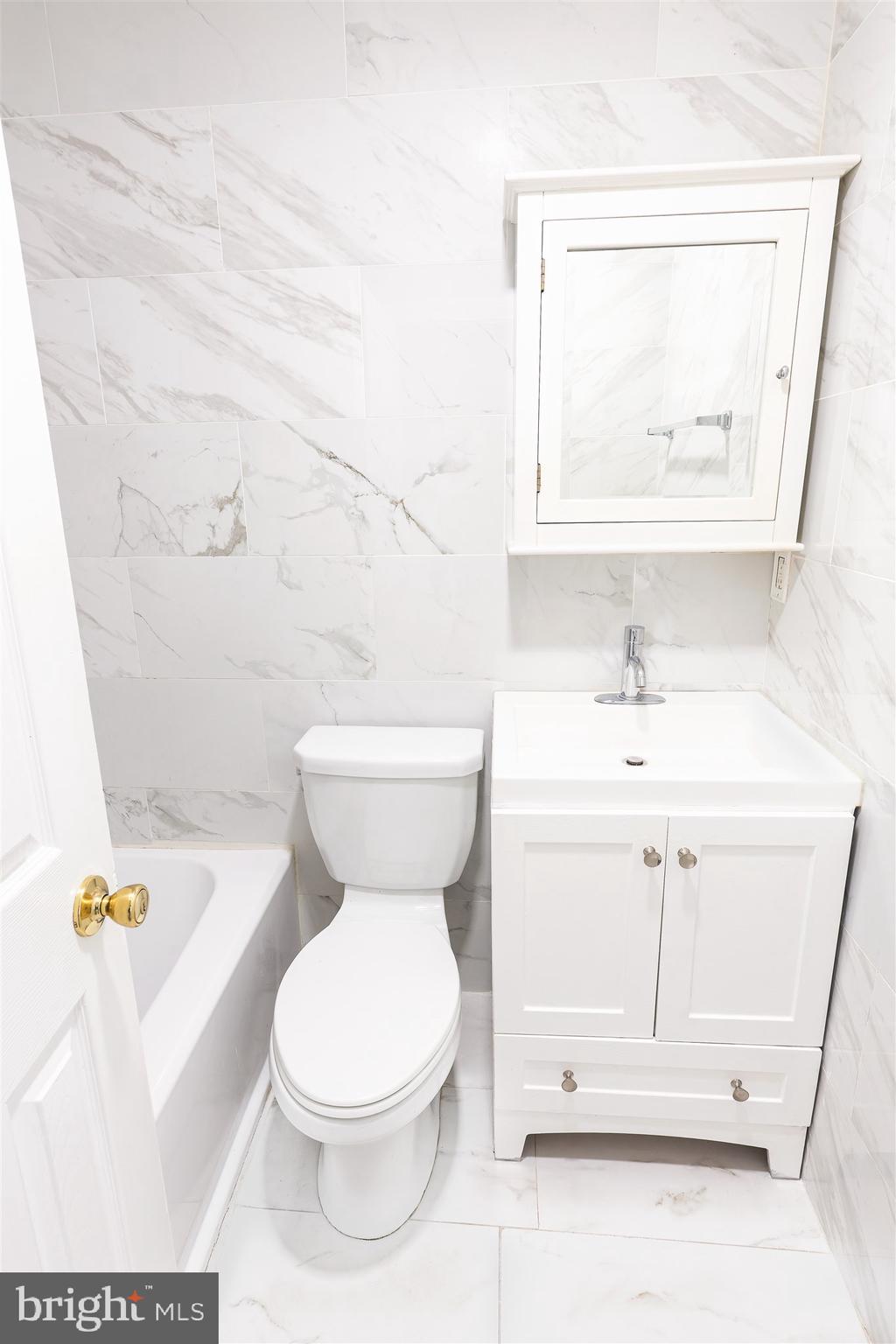 MAYFAIR - Residential