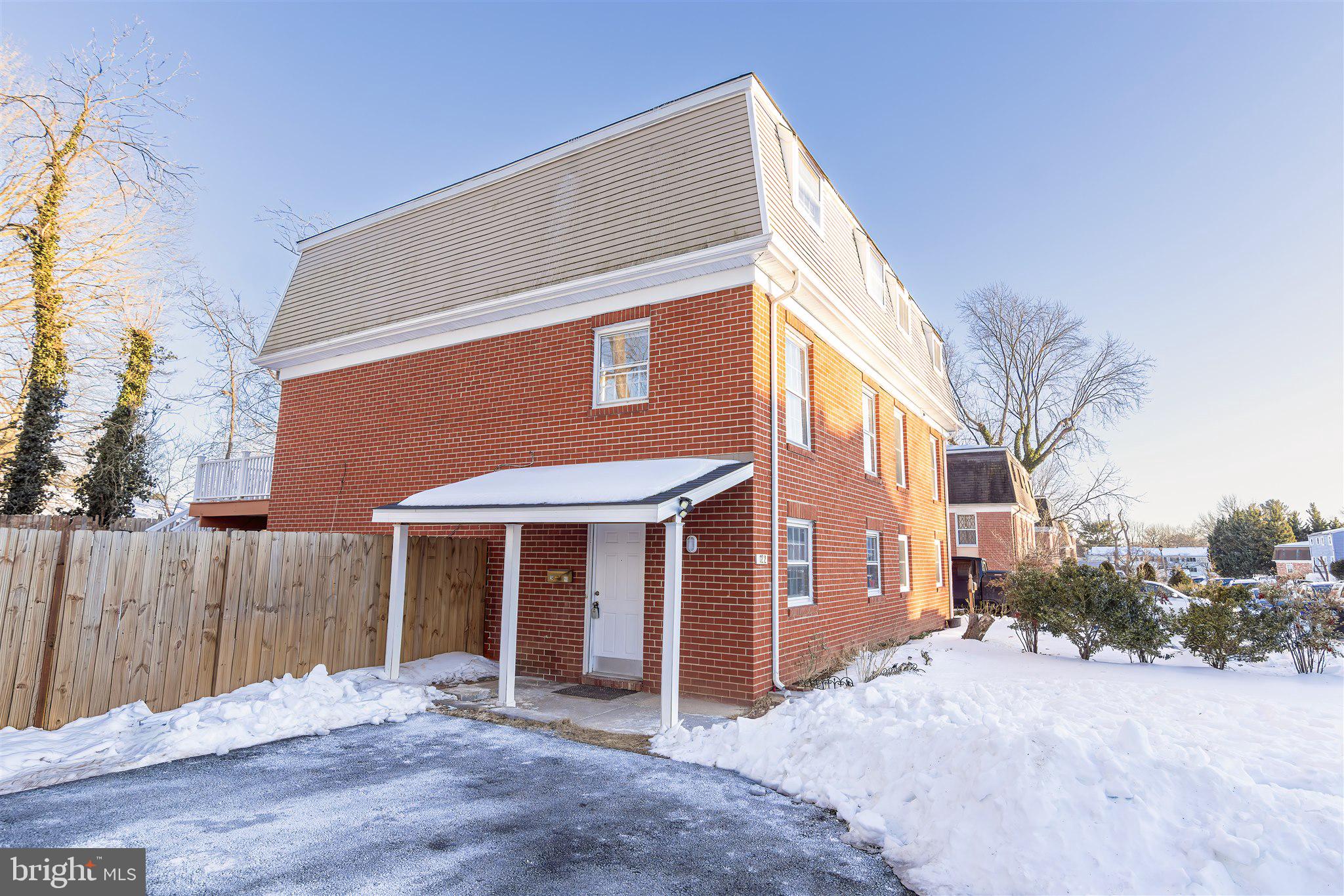 MAYFAIR - Residential