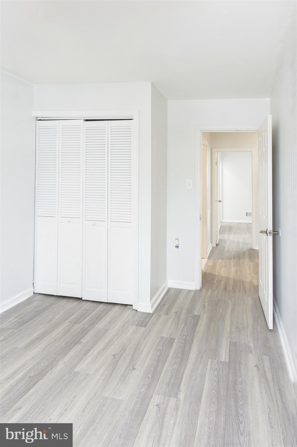 MAYFAIR - Residential