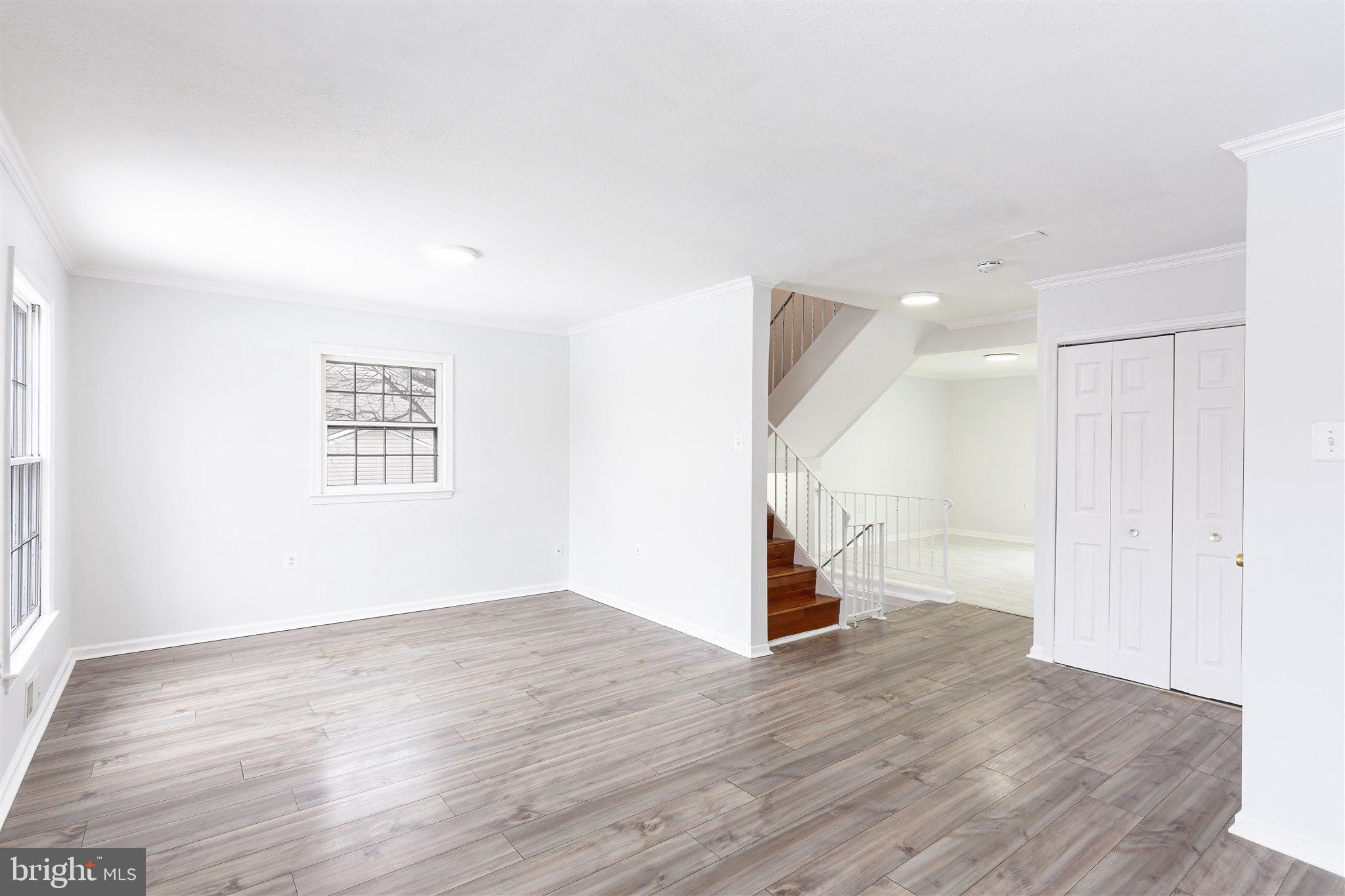 MAYFAIR - Residential