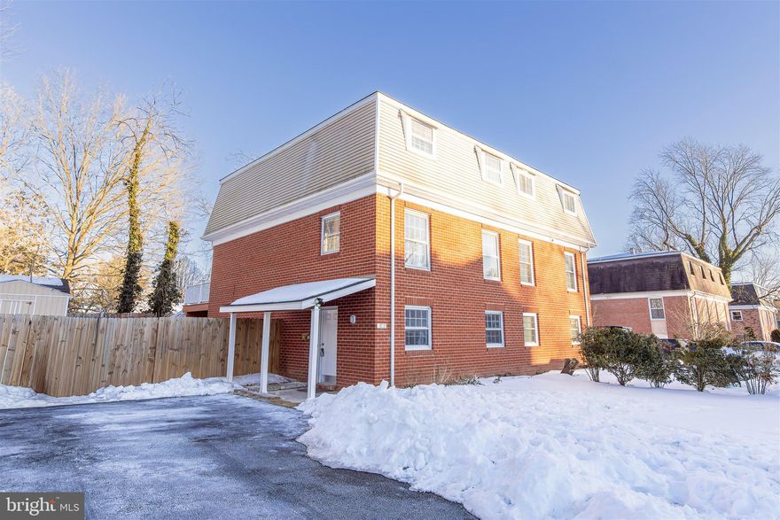 Welcome to this maintained  semi-detached  home, tucked away on a 5,227 sq. ft. lot in the heart of  Leesburg. Built in 1968, this charming home offers something priceless in today's market: NO HOA - freedom, privacy, and peace of mind. 

- From the moment you enter  through the lower- level foyer,  you’ll feel it-  a bright, calm welcome that instantly feels like home. Just a few steps up, the open-concept living room and kitchen invite cozy mornings, lively dinners, and unforgettable moments in every season.

-Upstairs,the bedrooms thoughtfully laid out to give every family member comfort and privacy. The primary suite is your personal retreat, featuring a private bathroom and walk-in closet- the perfect place unwind at the end of the day.

-The lower level offers a flexible space that adapts to your lifestyle: a family room , guest suite, or home office- you decide.

-Step outside and discover where memories are made. The spacious backyard is ideal for gatherings, celebrations, barbecues , and quiet evenings under the stars. This is the true heart of the home- a place where laughter lives and memories grow.

#Leesburg I No HOA I Space, Comfort & Lifestyle.

+ Come see it.
+ Feel it.
+ Fall in Love.