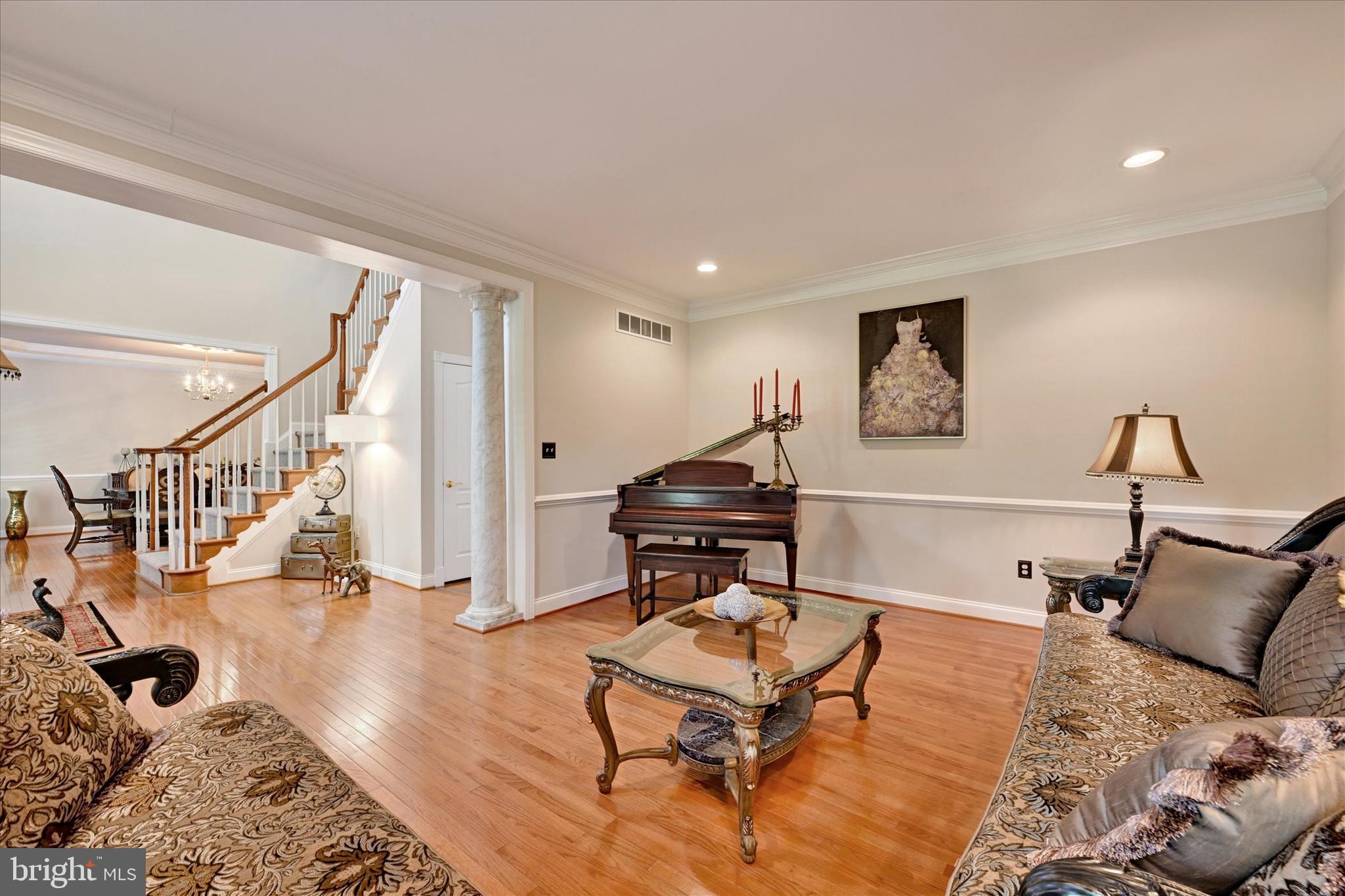 GREENSPRING - Residential